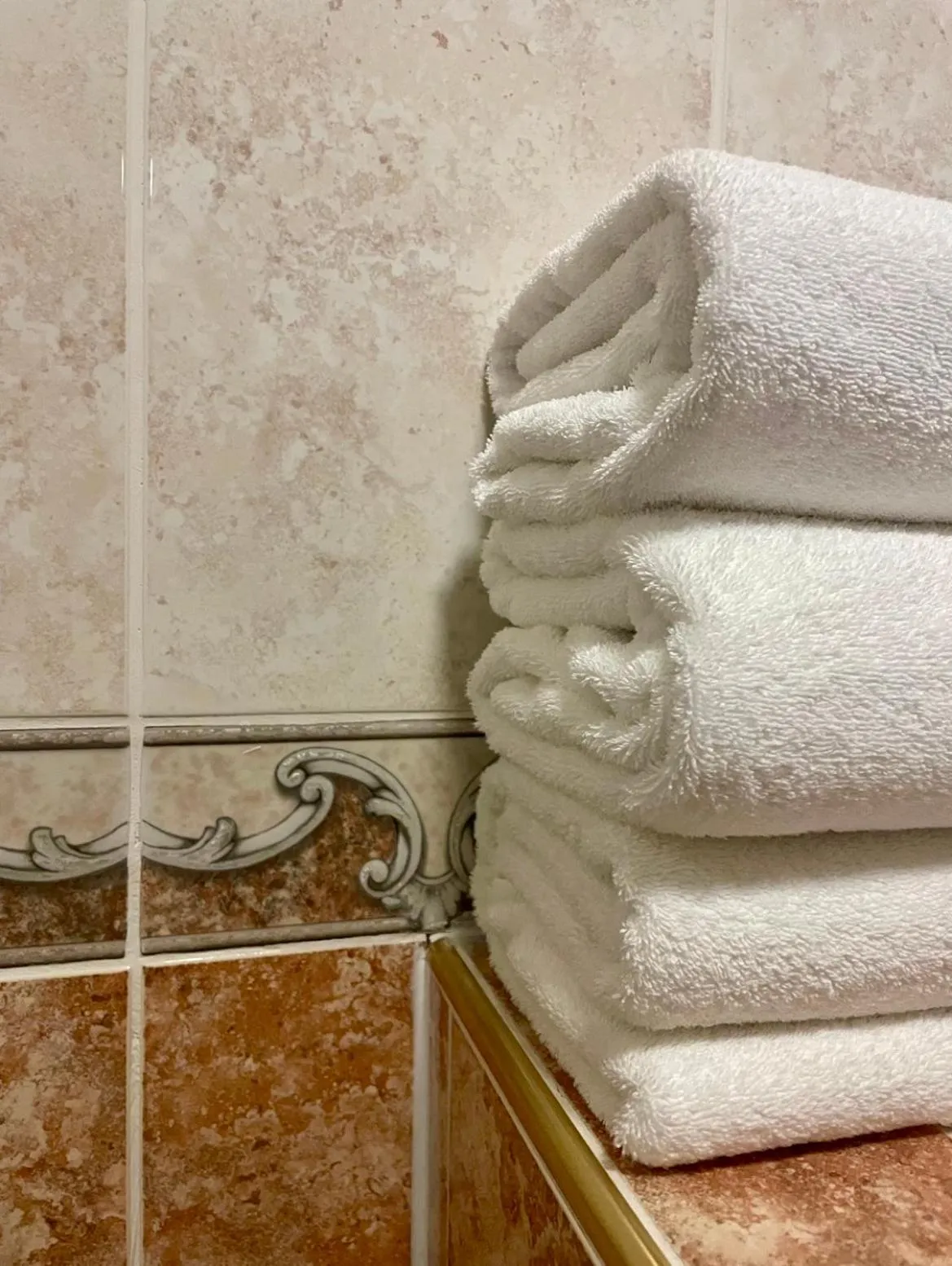 The Weigh Inn Hotel & Lodges