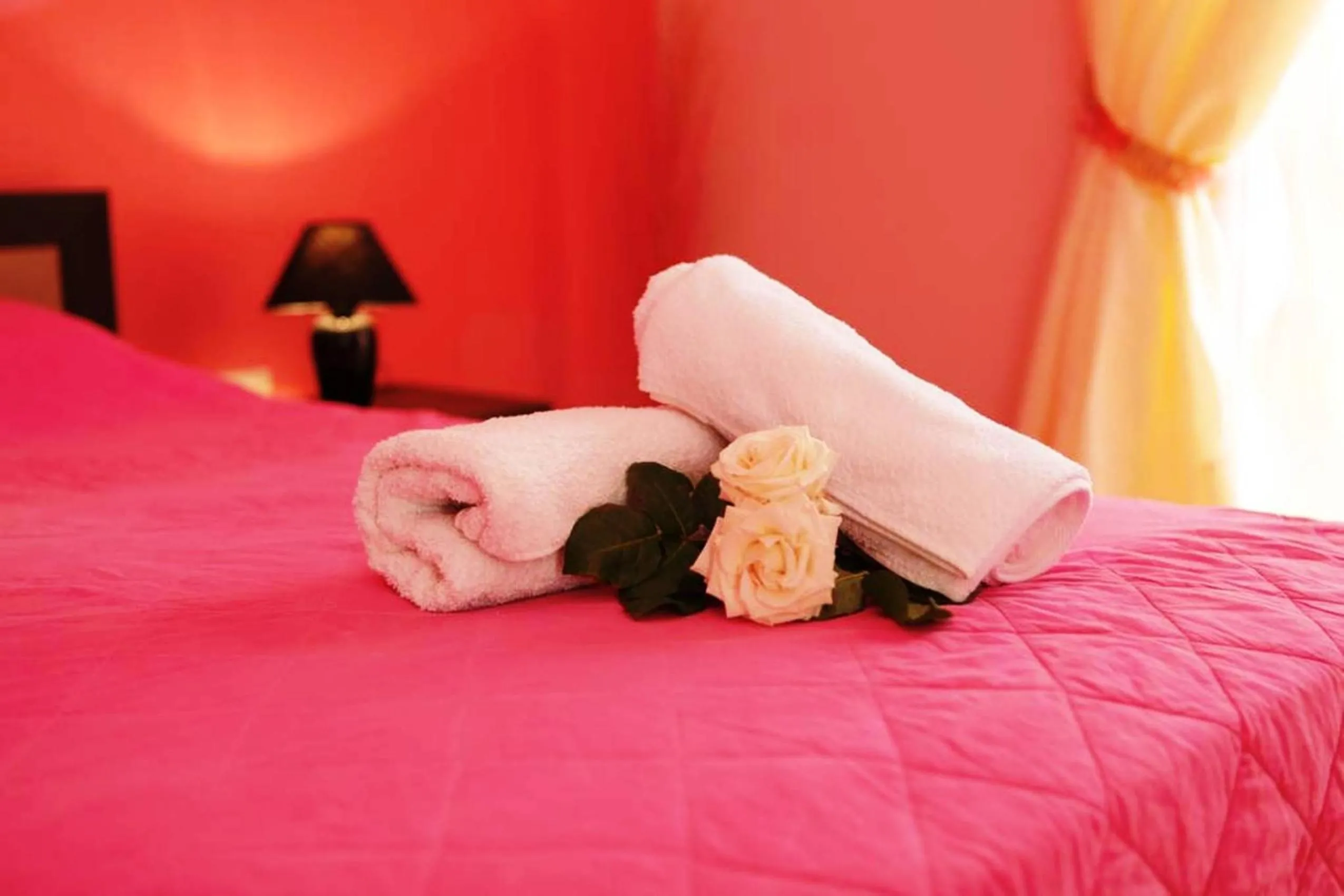 Bed in Villa Christine - Maisonettes with fireplace