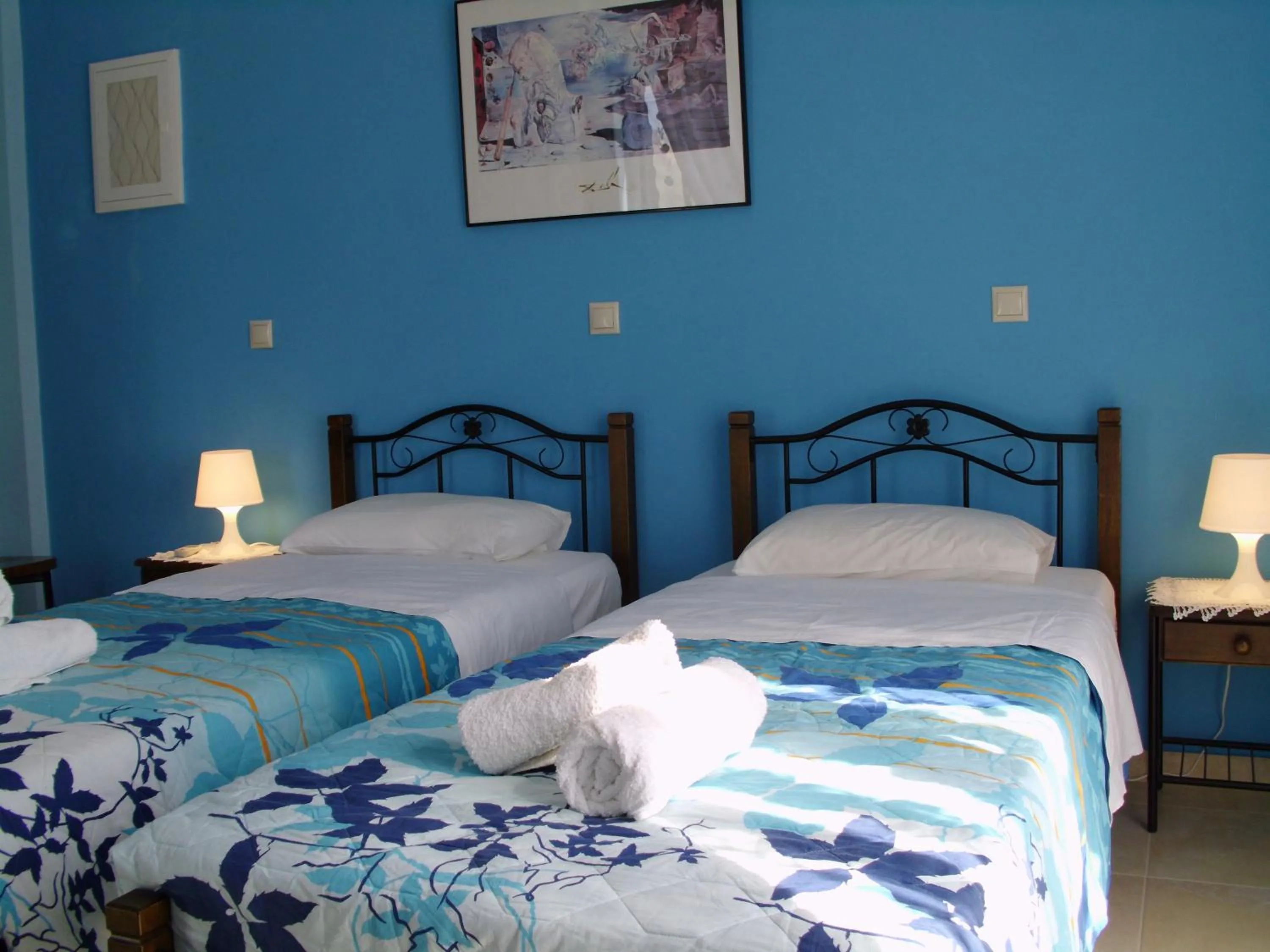 Bed in Villa Christine - Maisonettes with fireplace