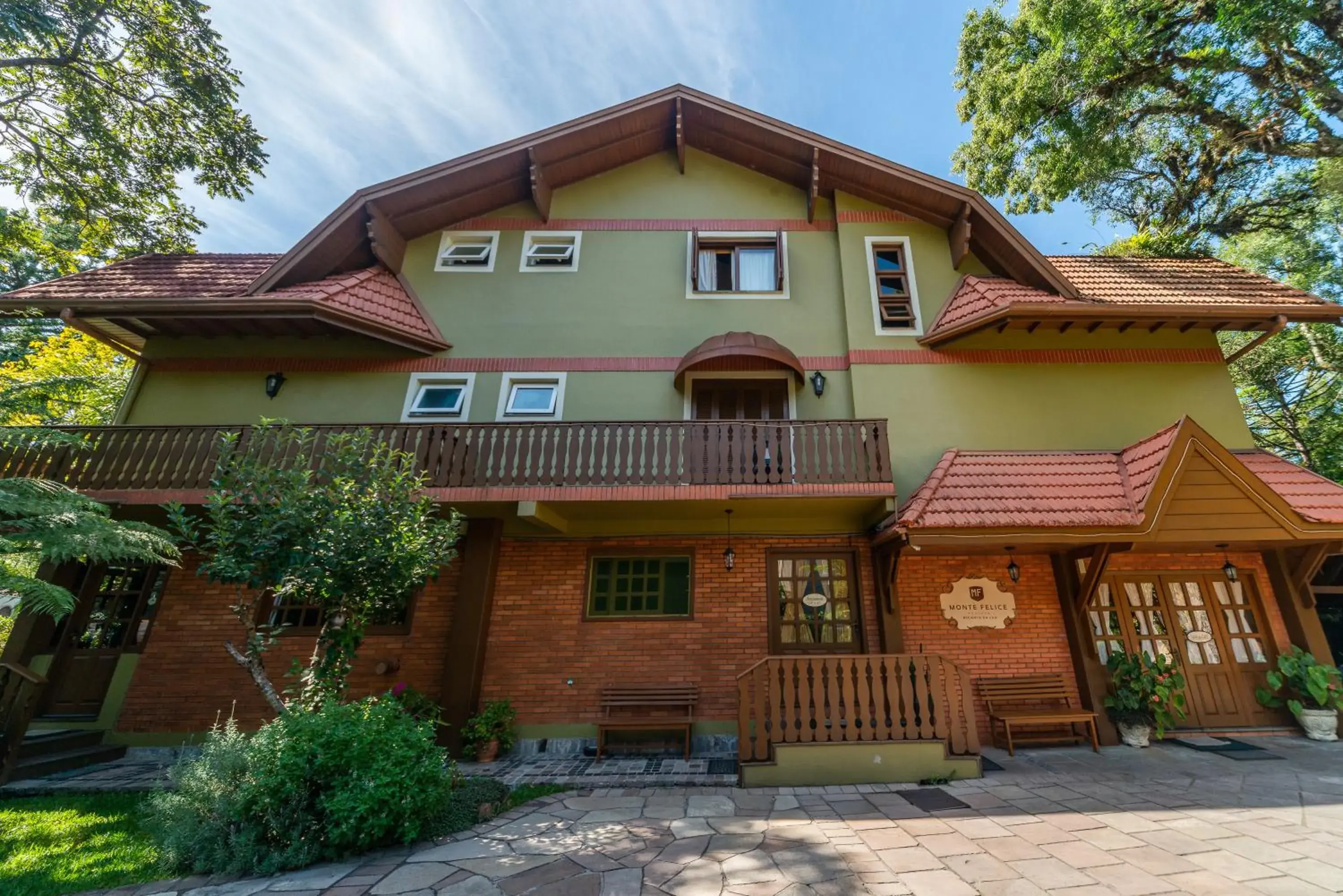 Property building in Pousada Monte Felice Recanto da Lua Property building in Pousada Monte Felice Recanto da Lua