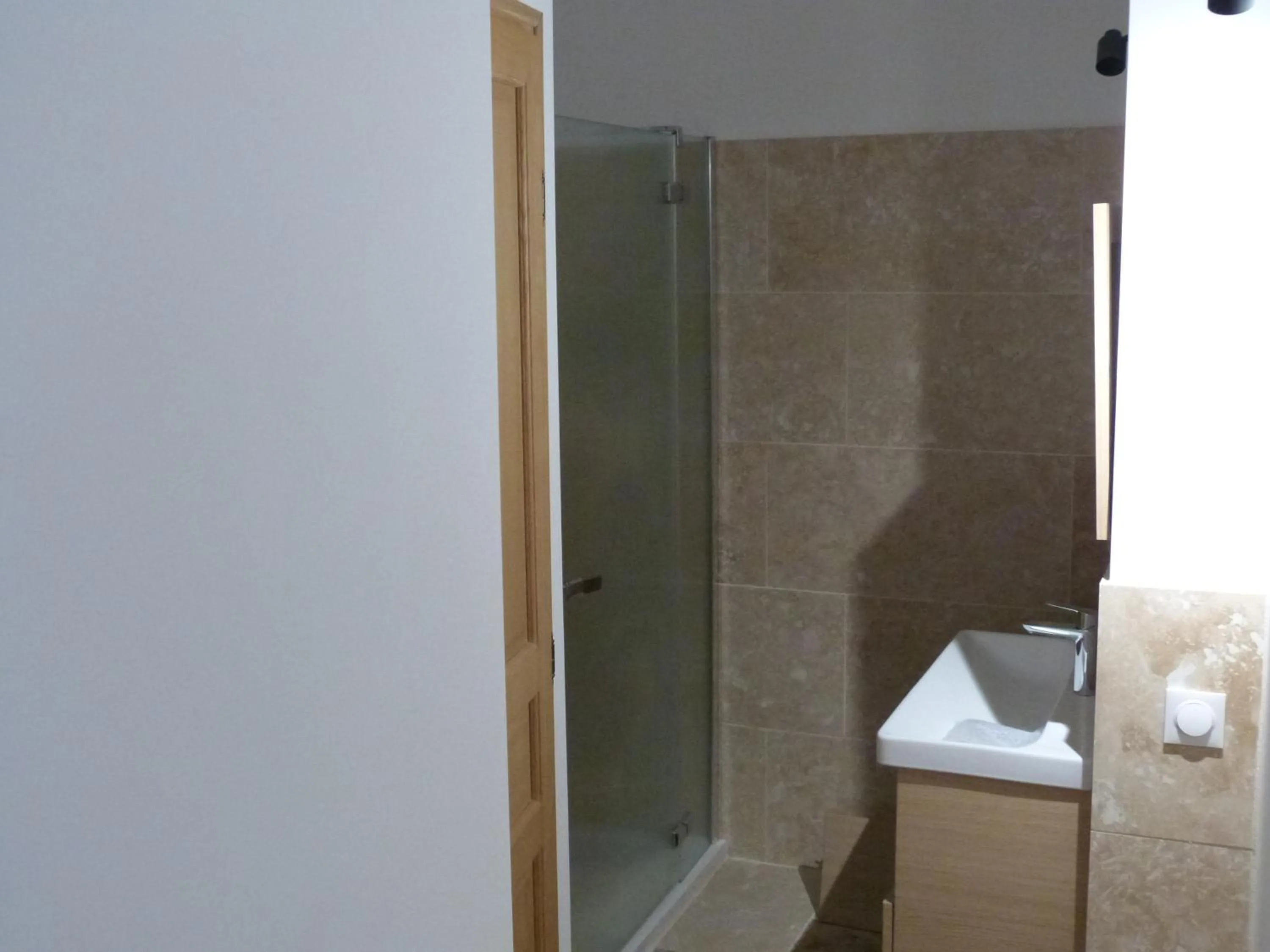 Shower in Chambres d'hotes Le Plassalou