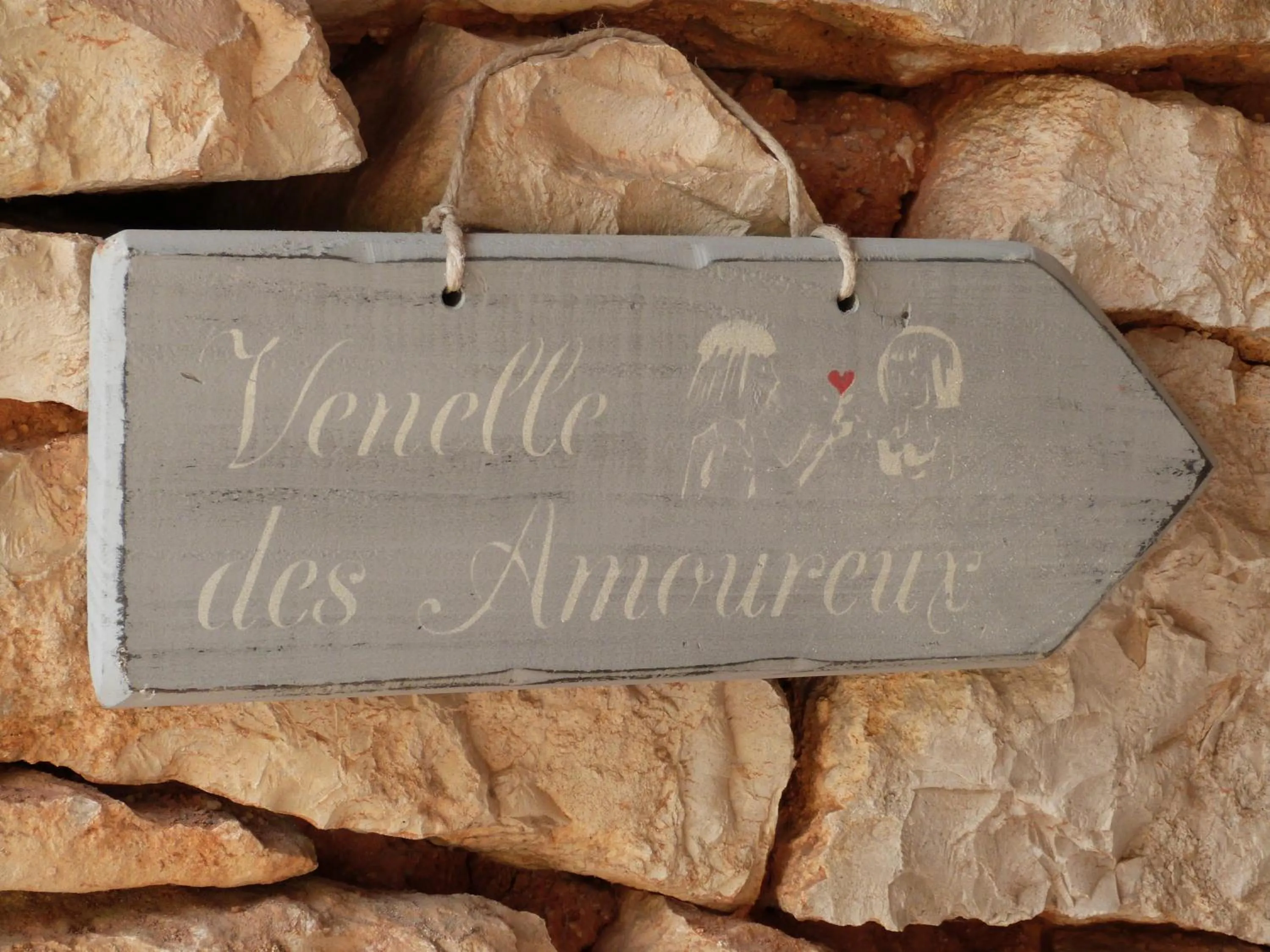 Decorative detail in Chambres d'hotes Le Plassalou