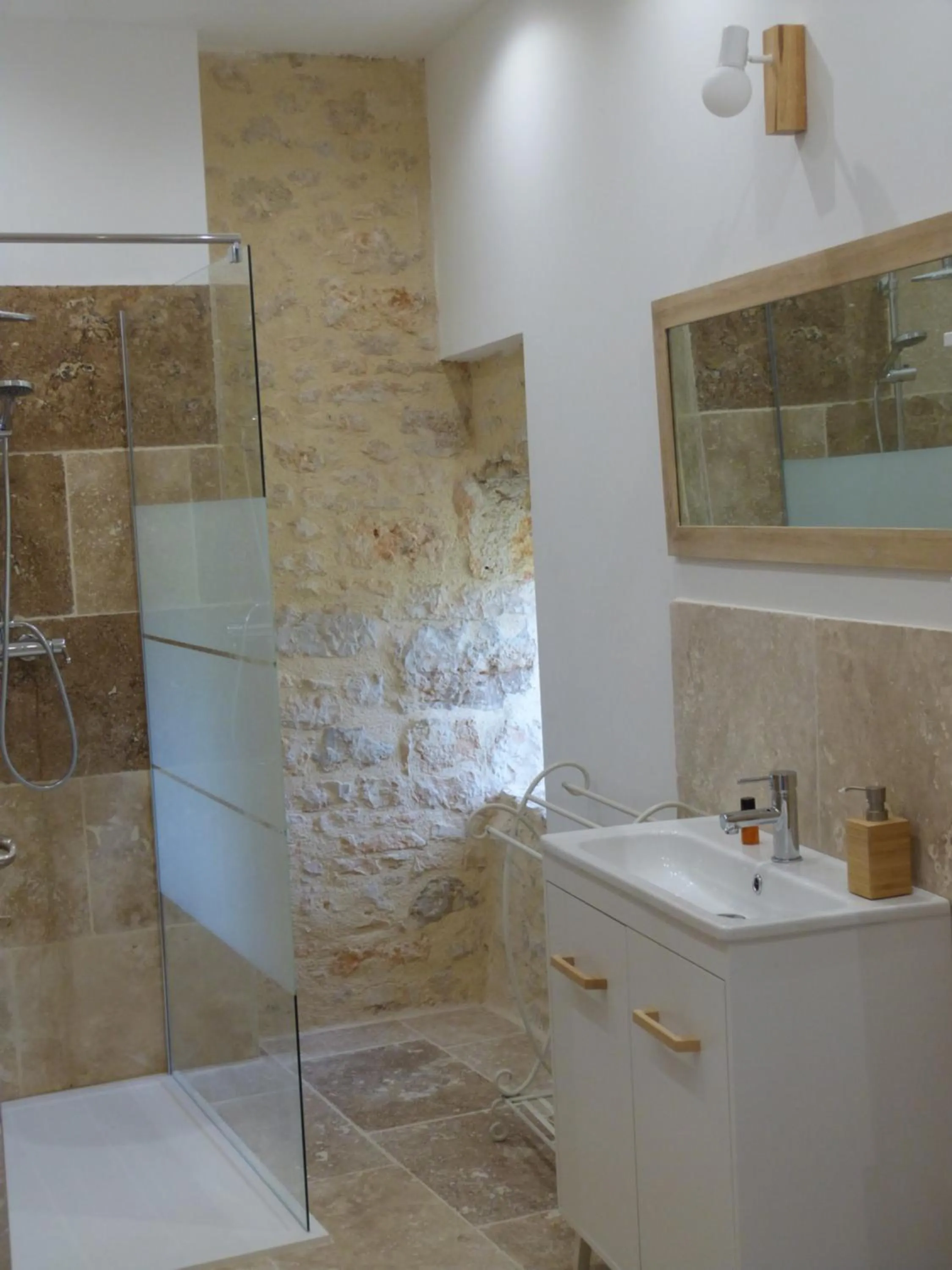 Bathroom in Chambres d'hotes Le Plassalou