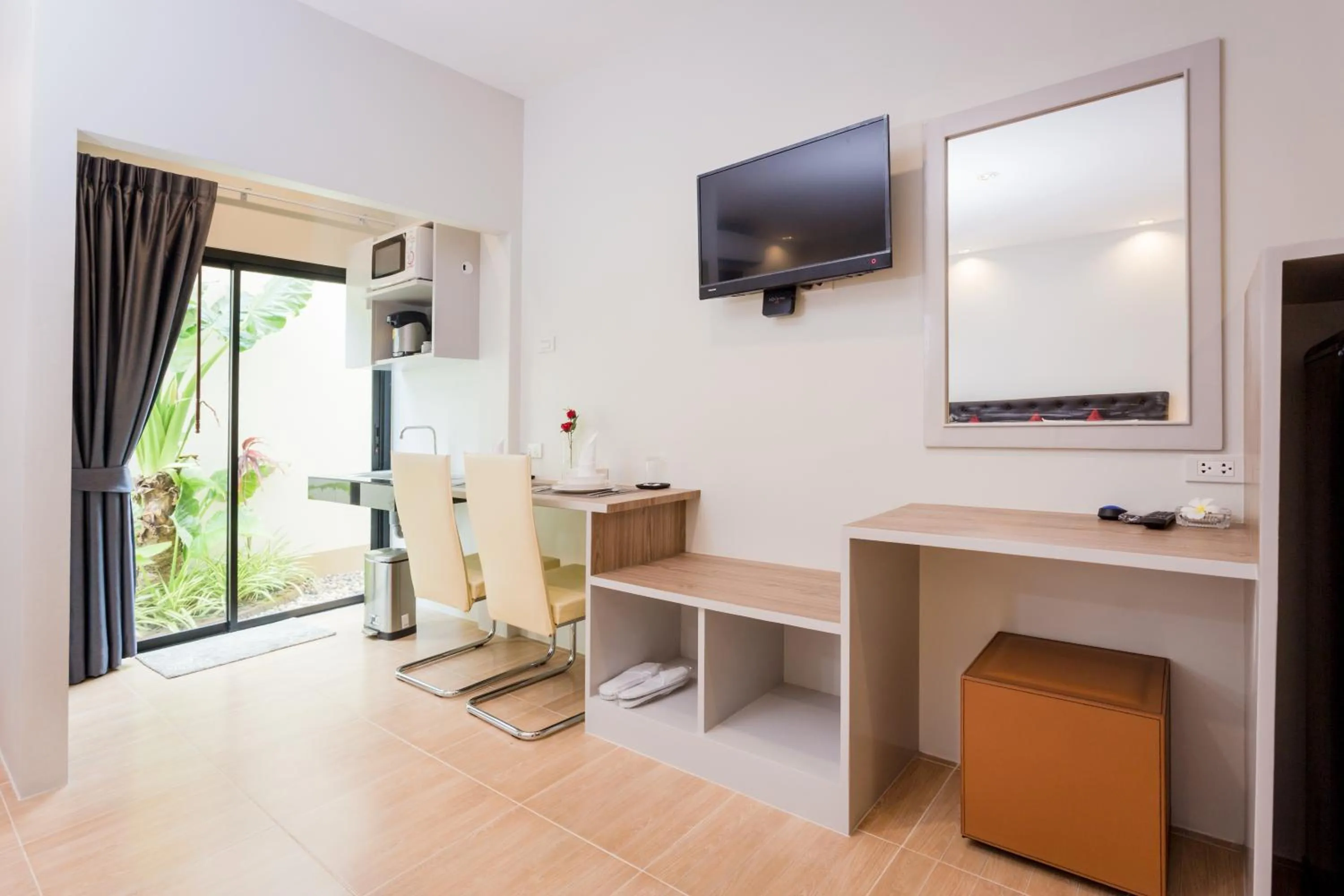 TV and multimedia in Journey Residence Phuket