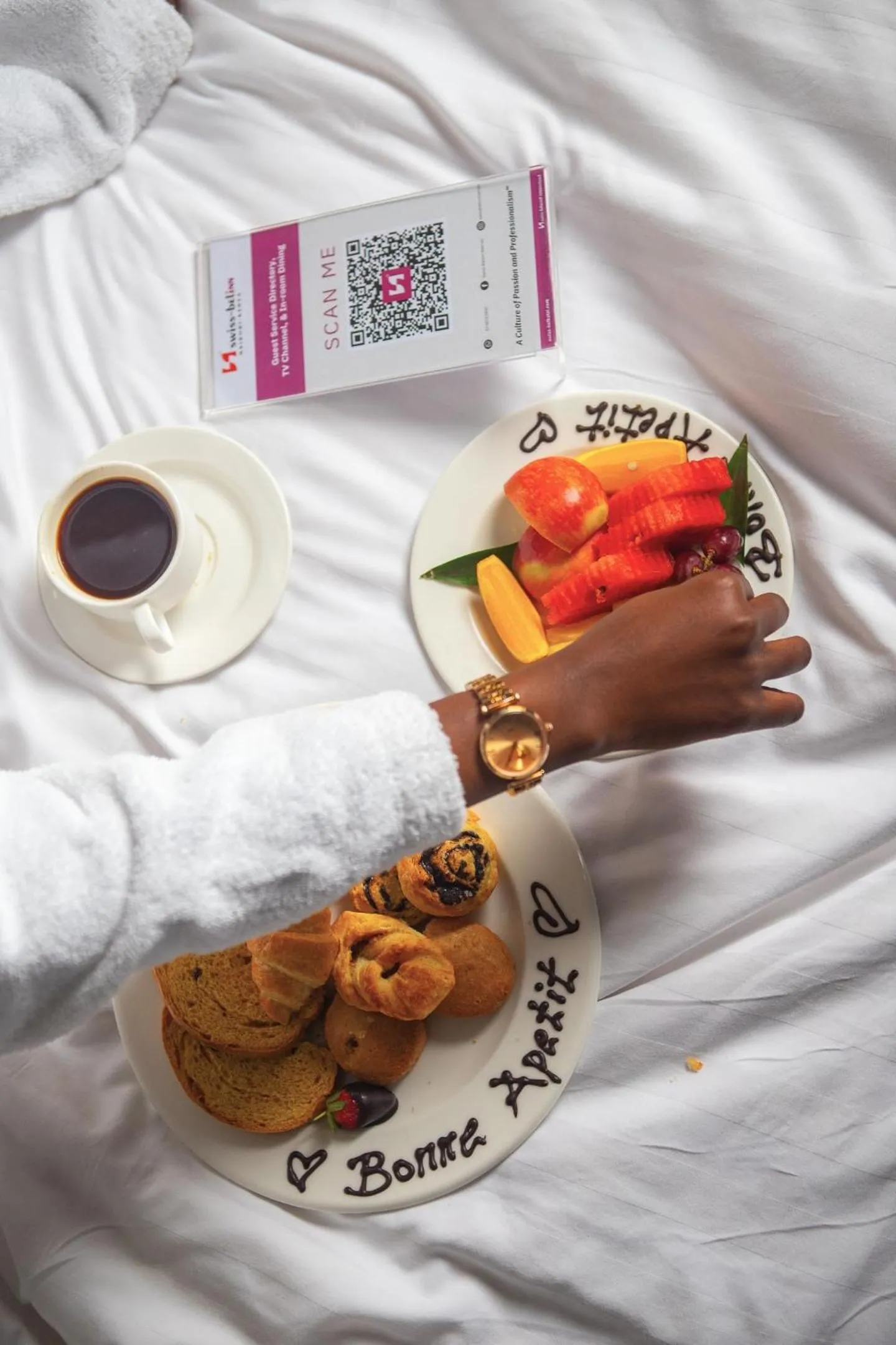 Food and drinks in The Emory Hotel