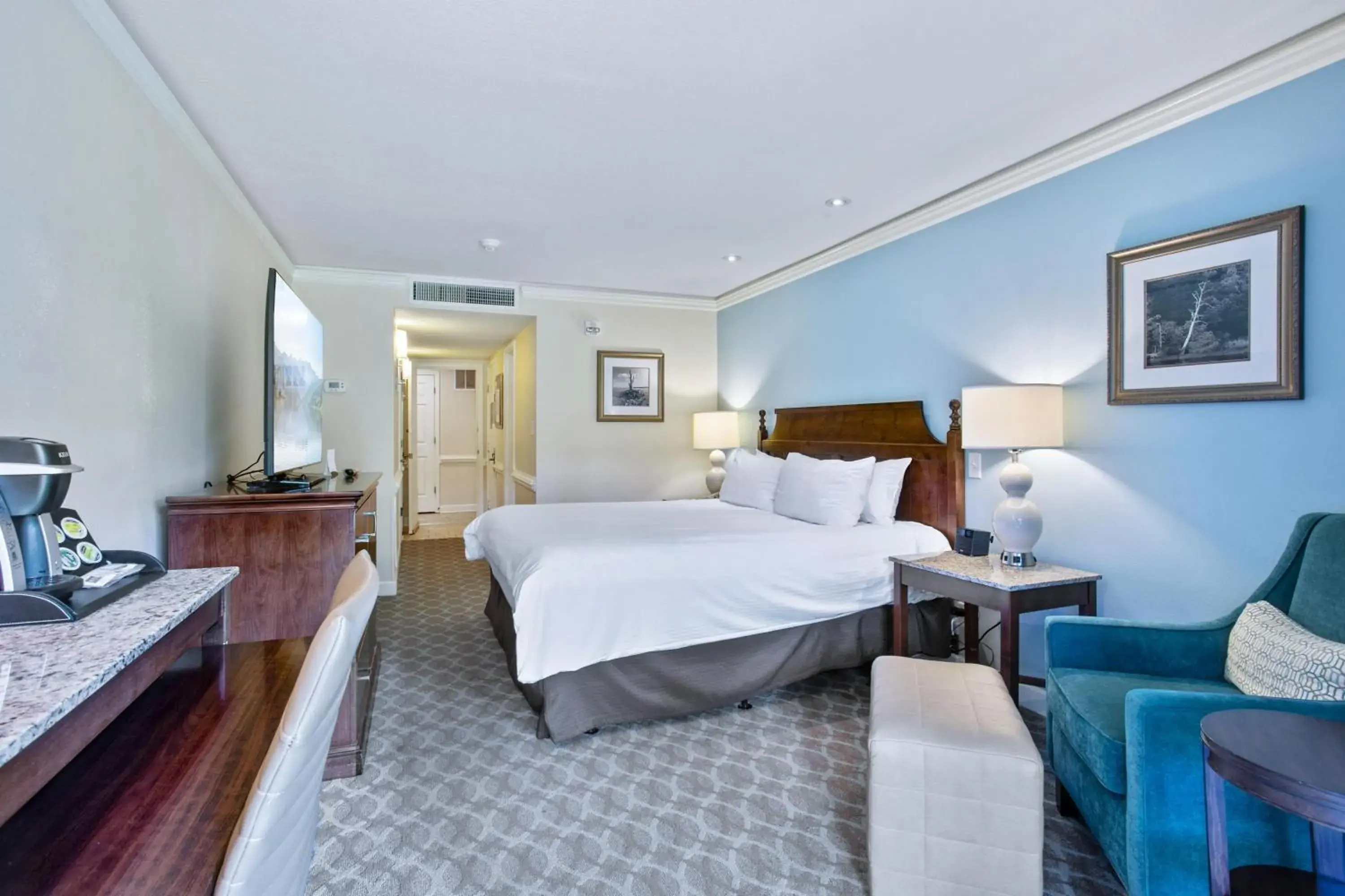 Bedroom, Bed in Kingsmill Resort Bedroom, Bed in Kingsmill Resort