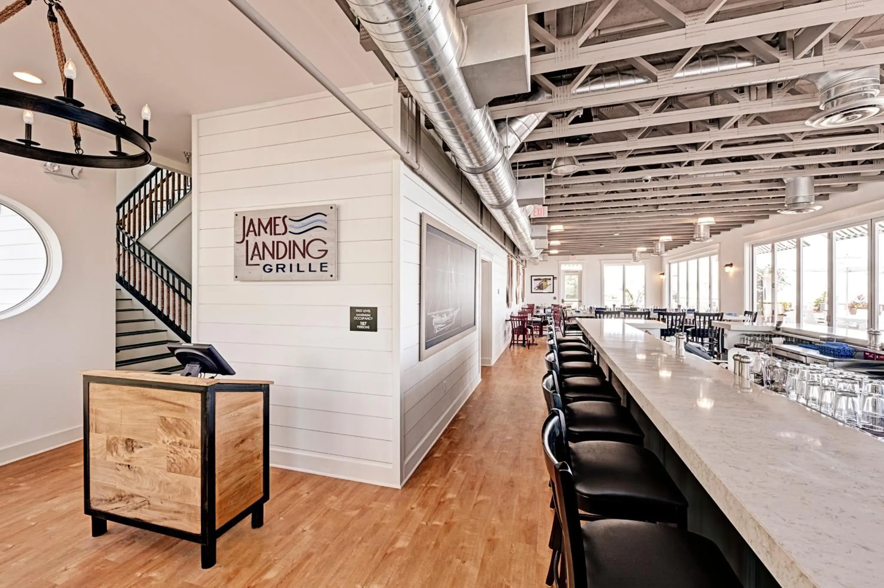 Restaurant/places to eat in Kingsmill Resort Restaurant/places to eat in Kingsmill Resort