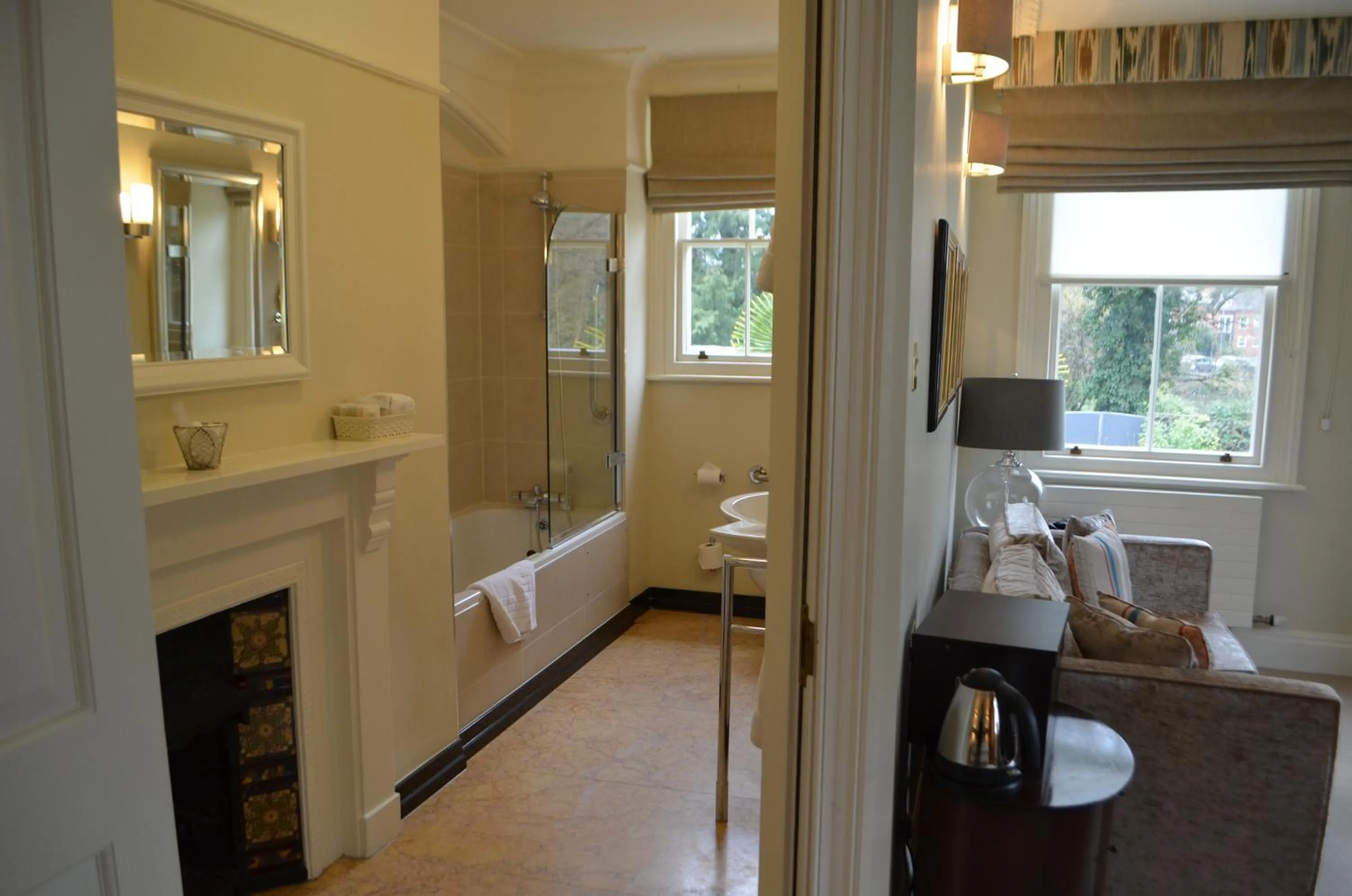 Shower in Castle House Hotel