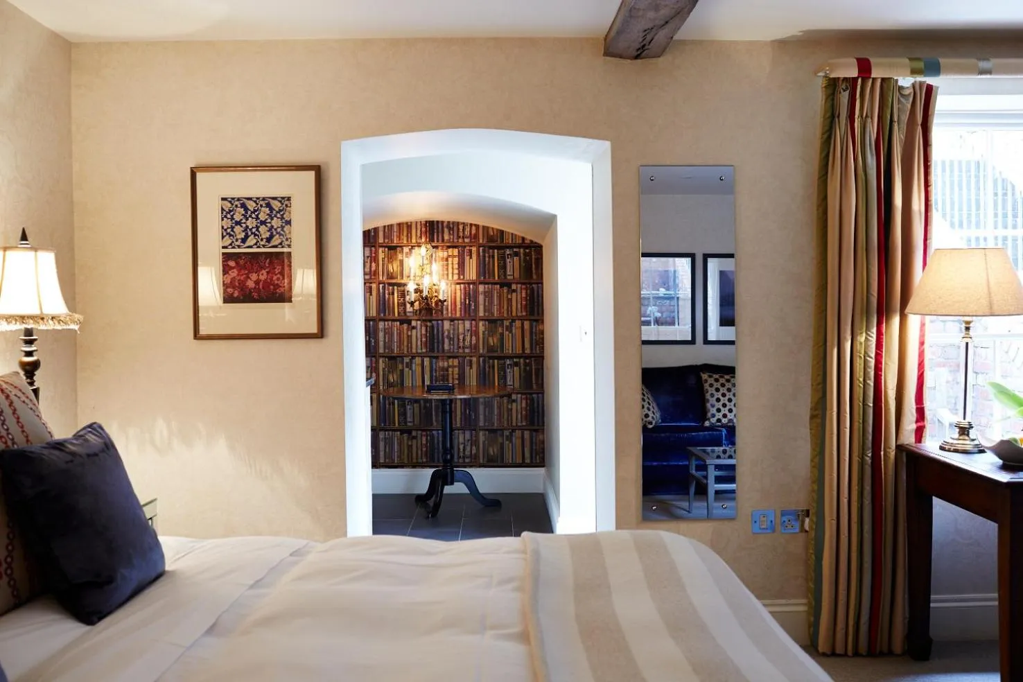 Shower, Bed in Castle House Hotel