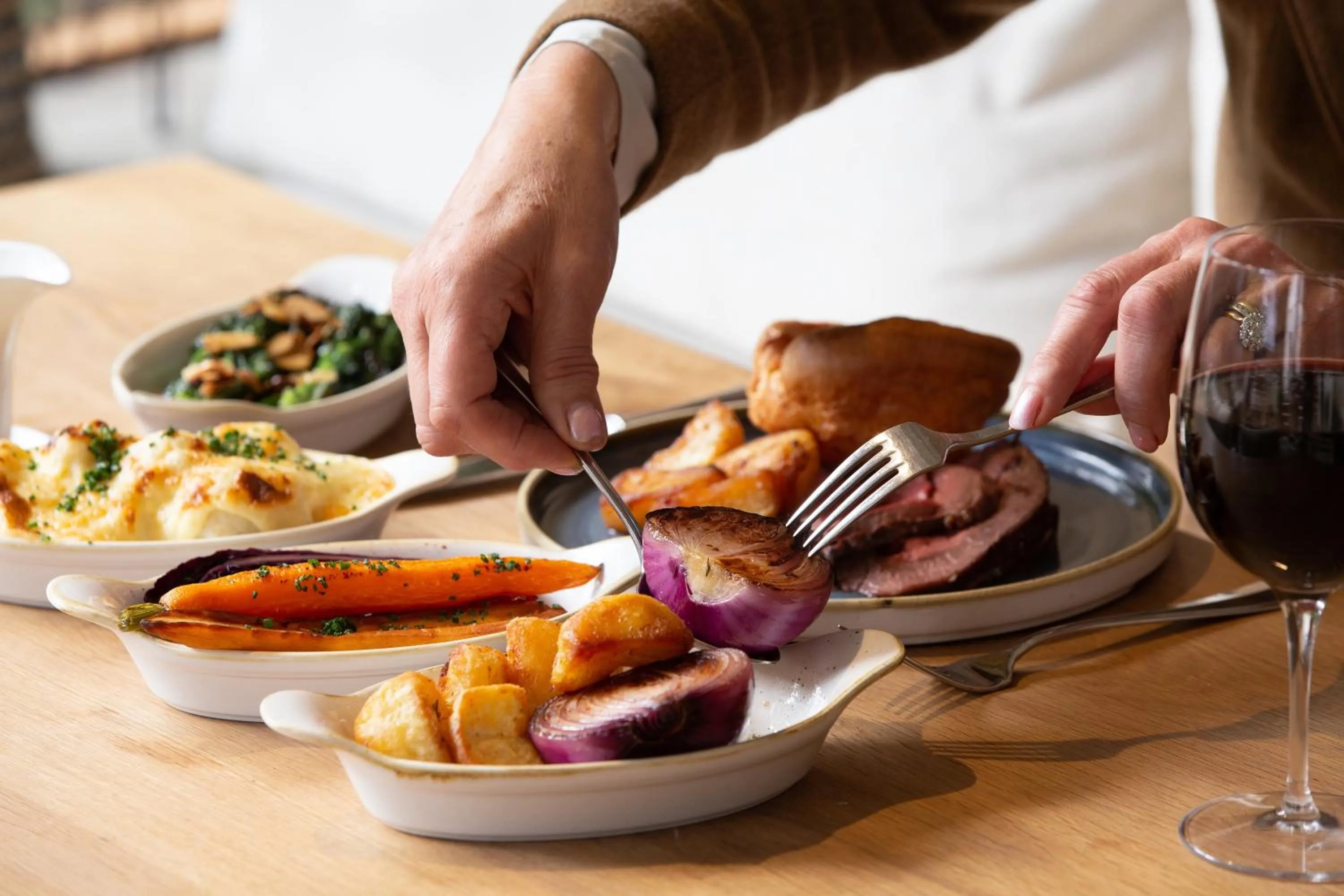 Restaurant/places to eat in Castle House Hotel