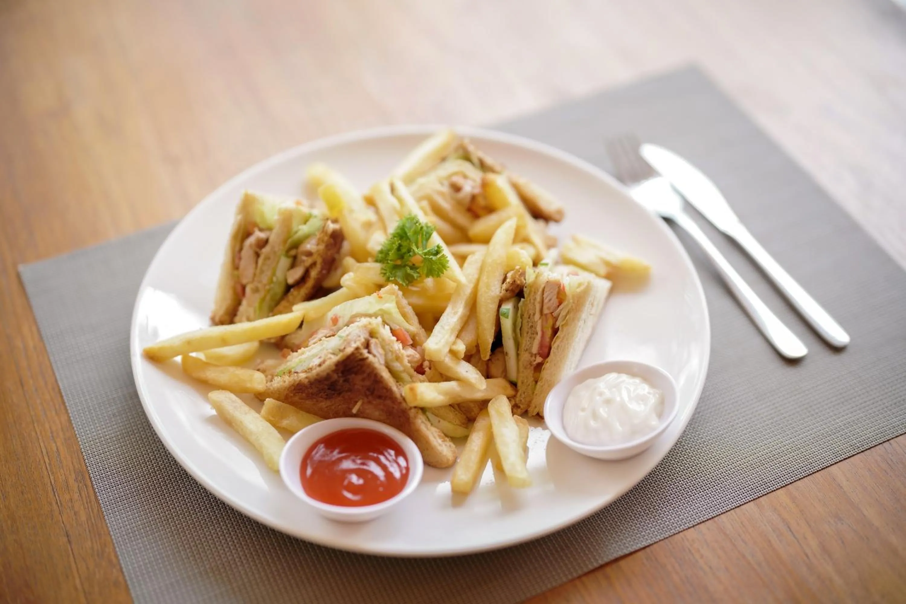 Restaurant/places to eat in Gili Tenda