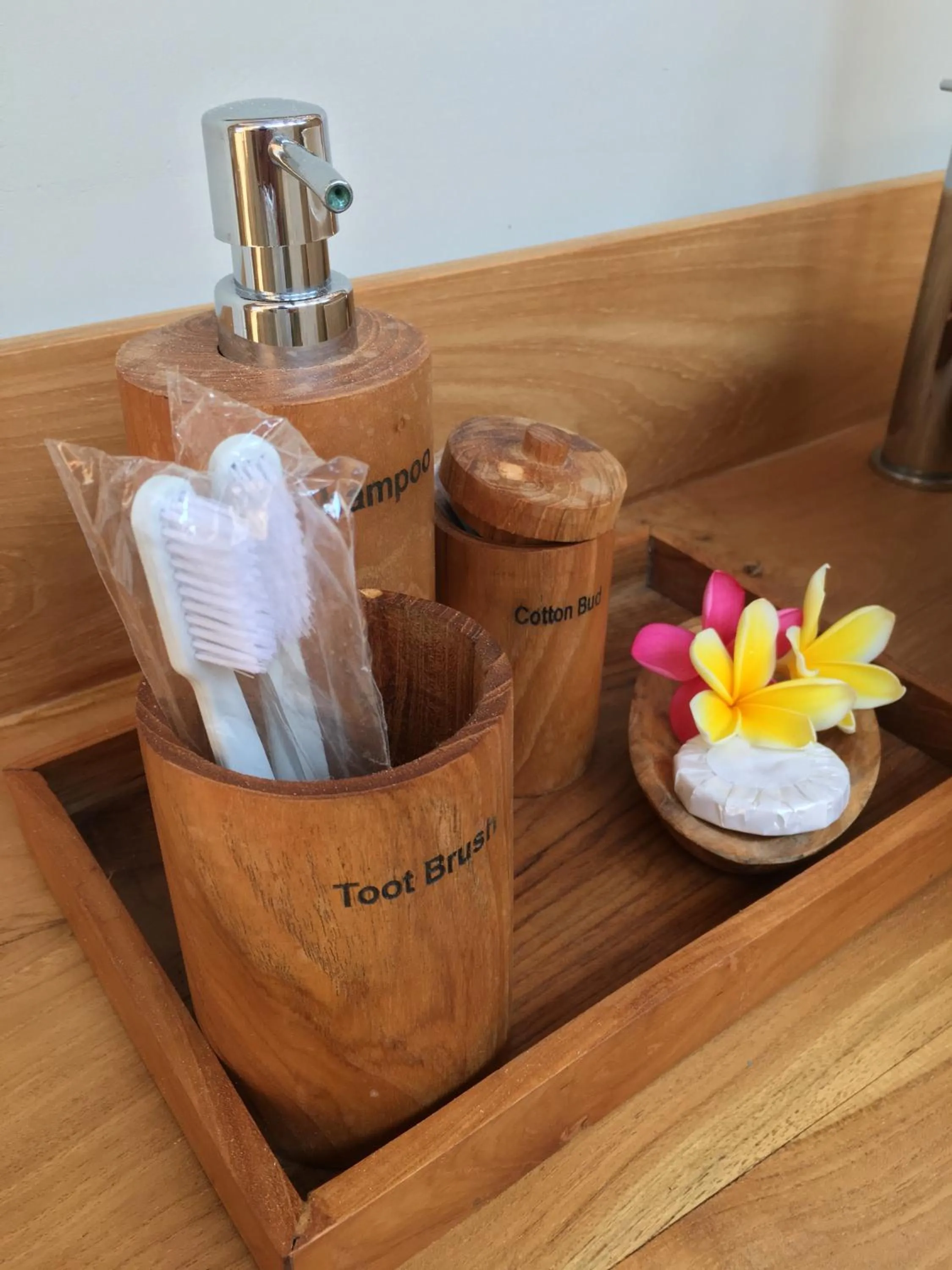 Toilet in Gili Tenda