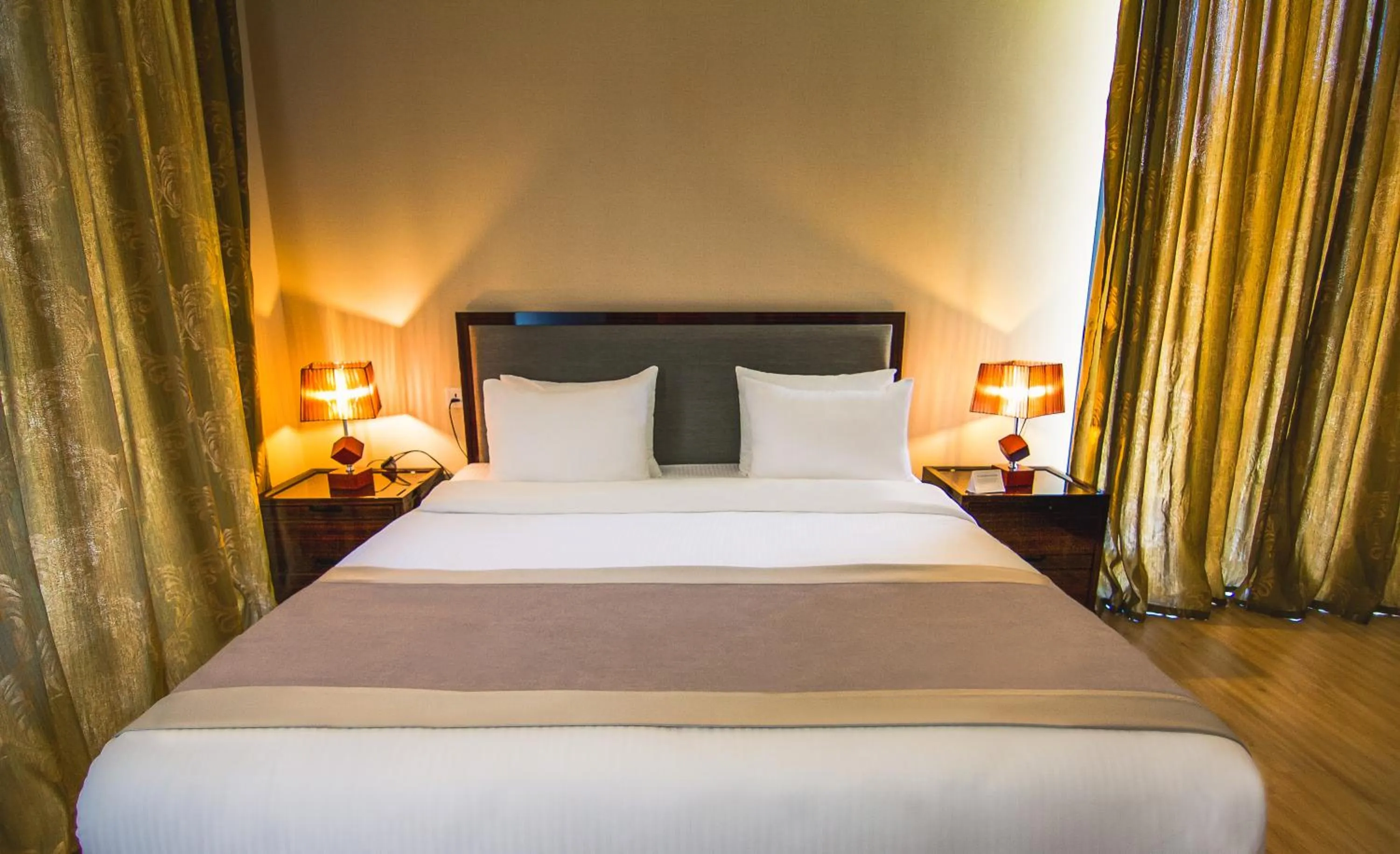 Bed in Lisi Hills Hotel