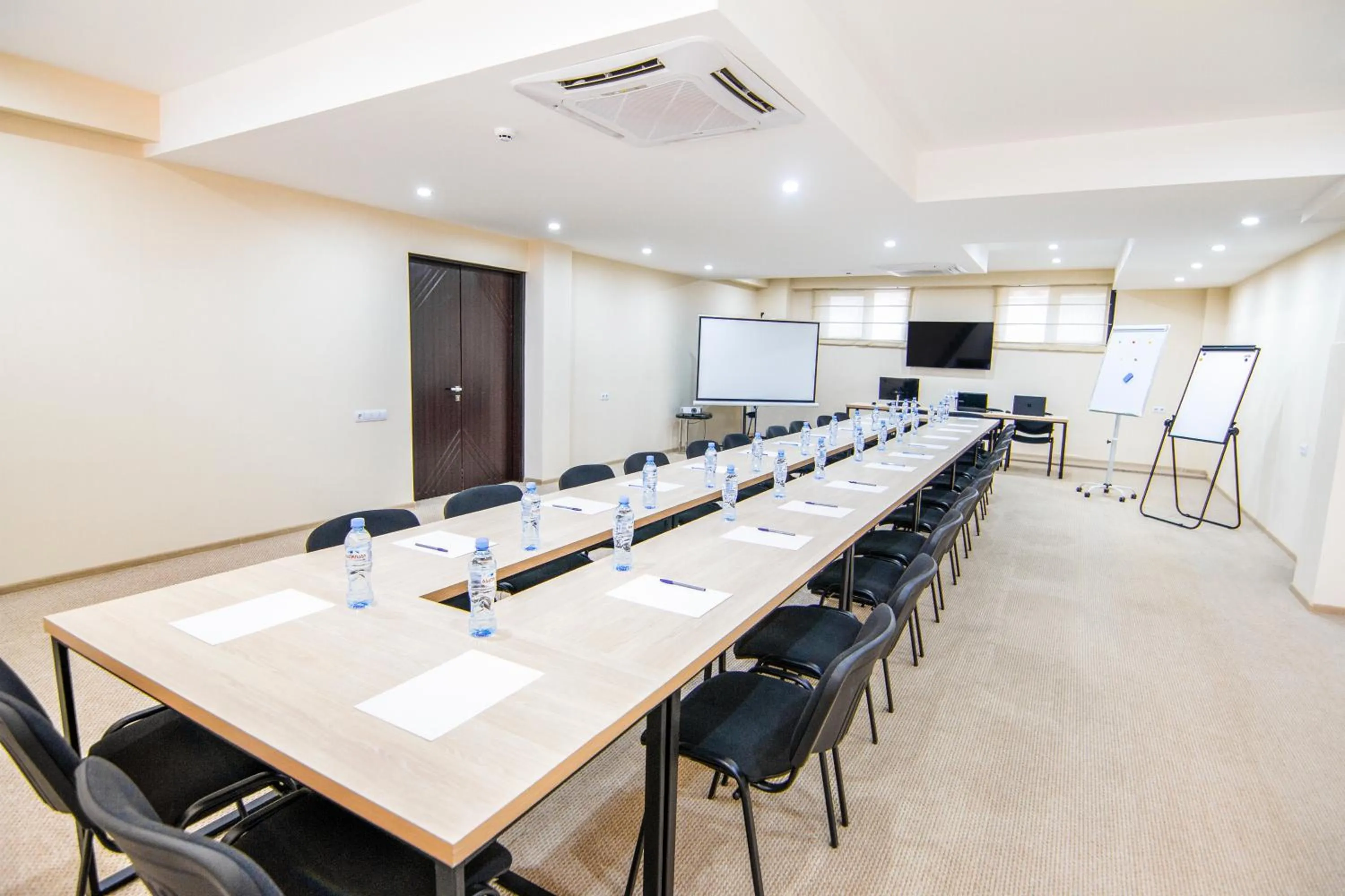 Meeting/conference room in Lisi Hills Hotel