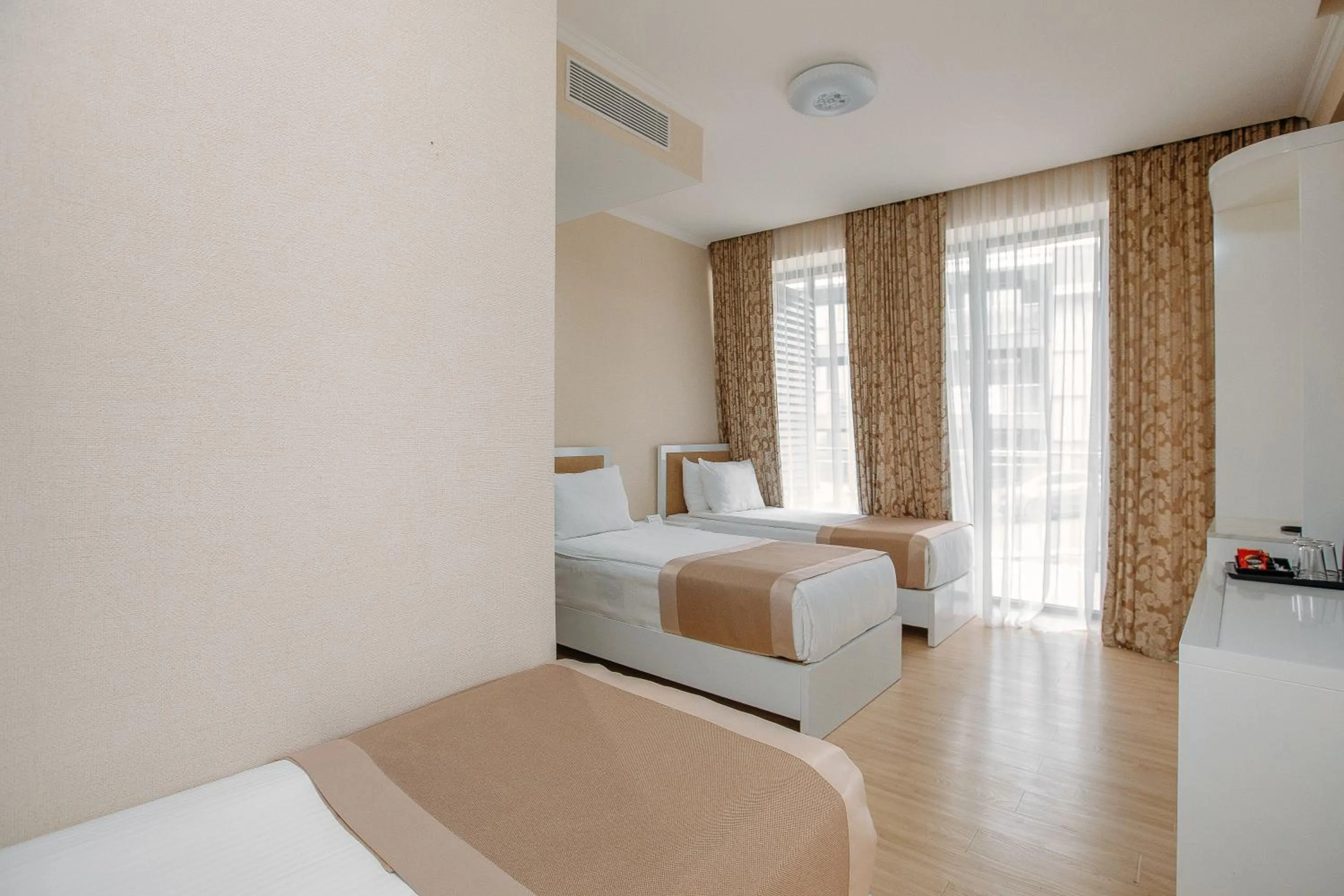 Photo of the whole room, Bed in Lisi Hills Hotel