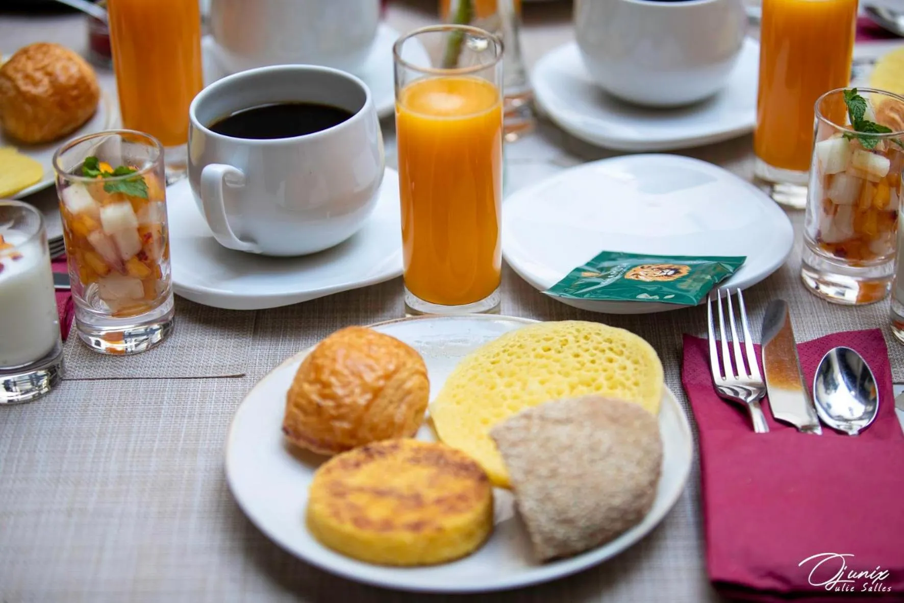 Food and drinks in Riad Zoraida
