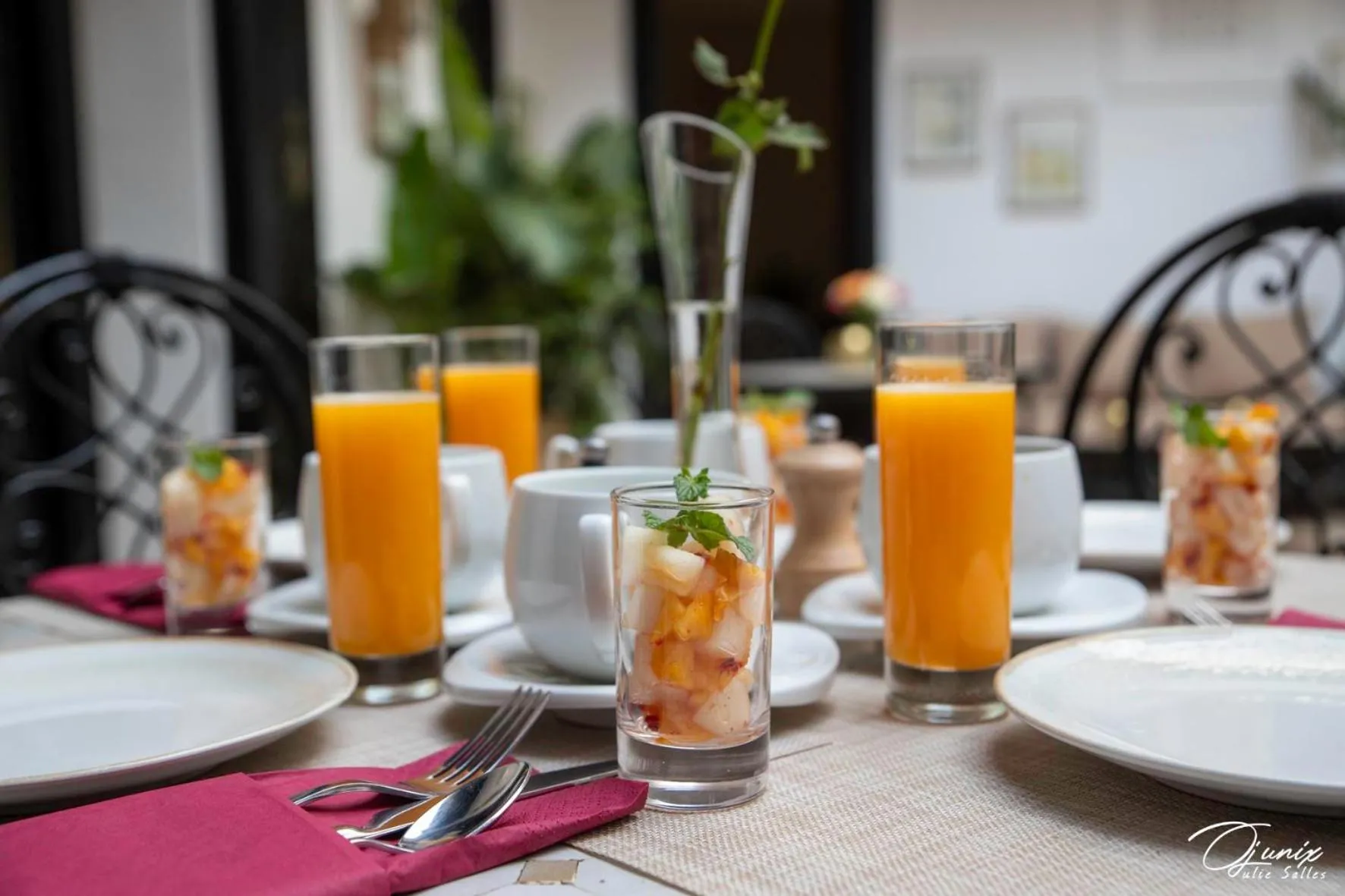 Food and drinks in Riad Zoraida