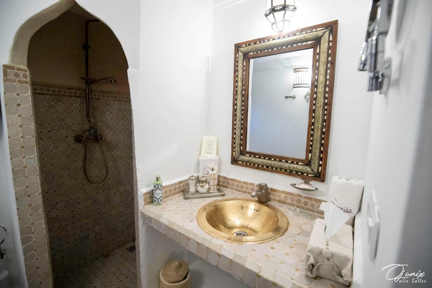 Bathroom in Riad Zoraida