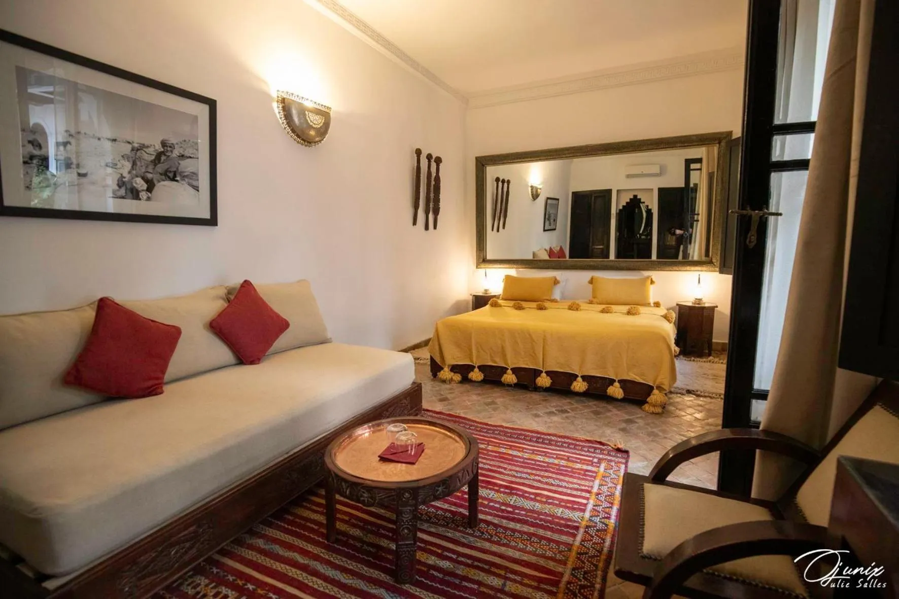 Bed in Riad Zoraida