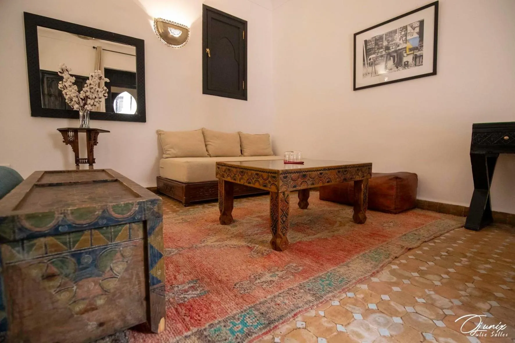 Seating area in Riad Zoraida