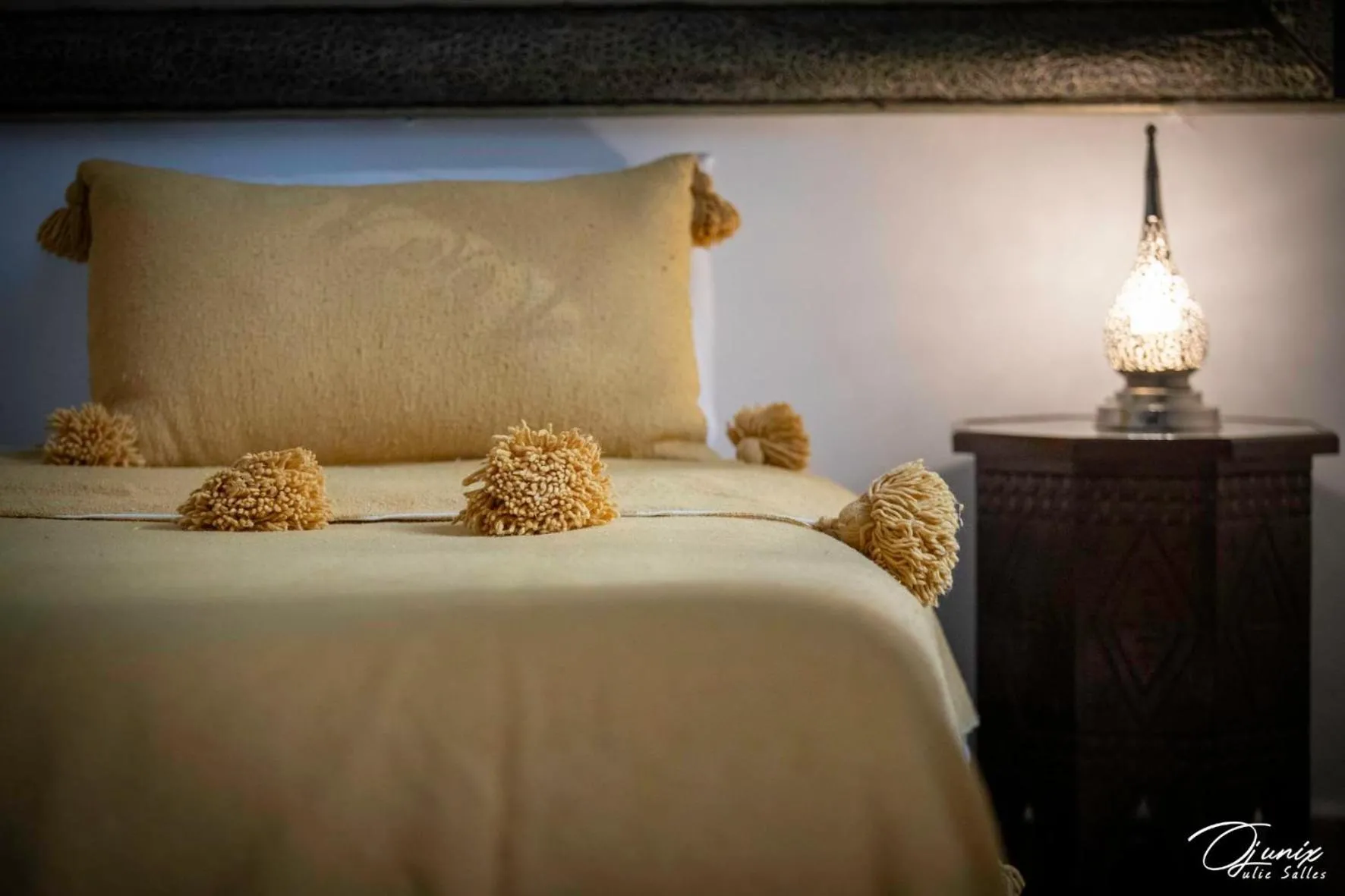 Bed in Riad Zoraida