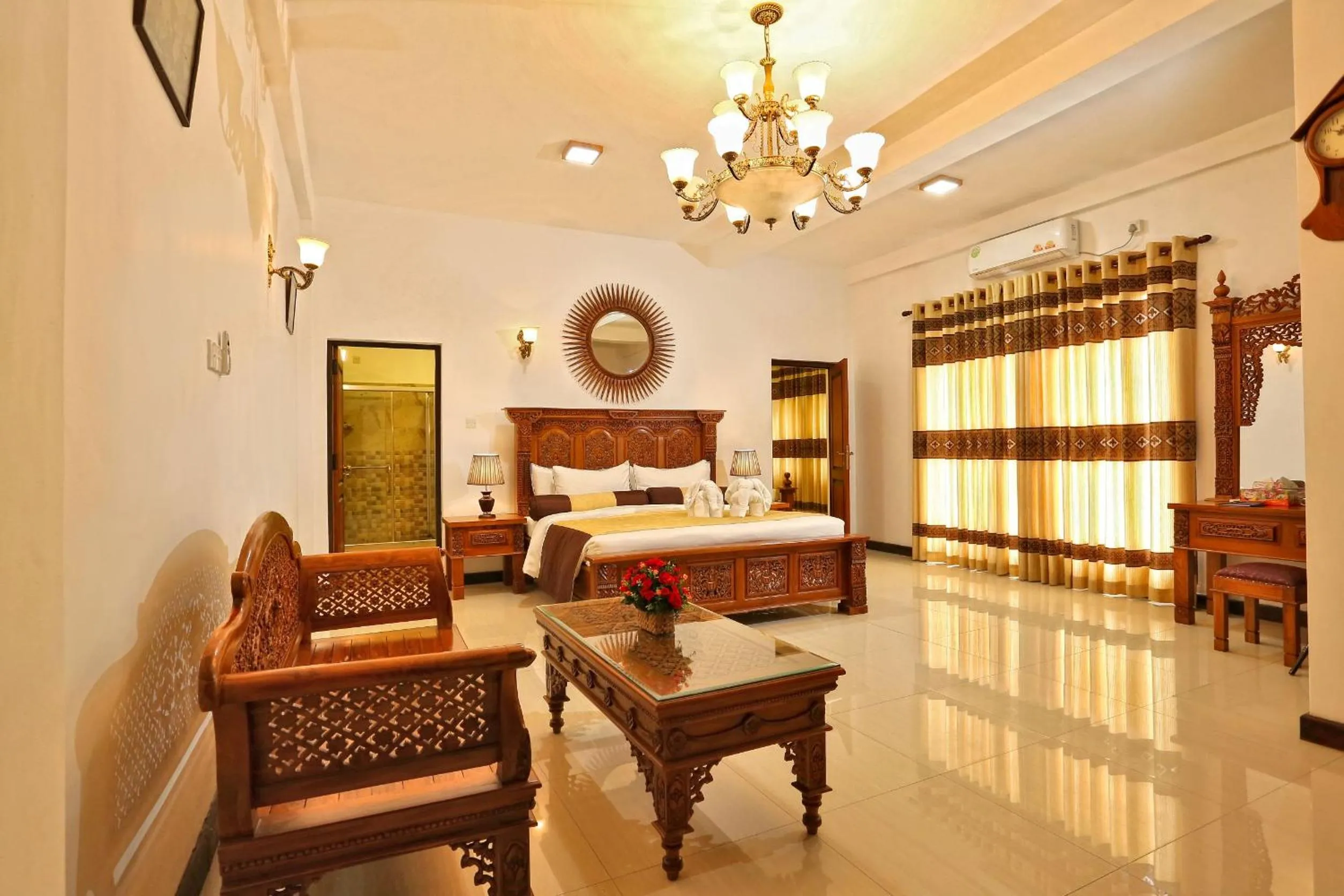 Eagle Regency Hotel