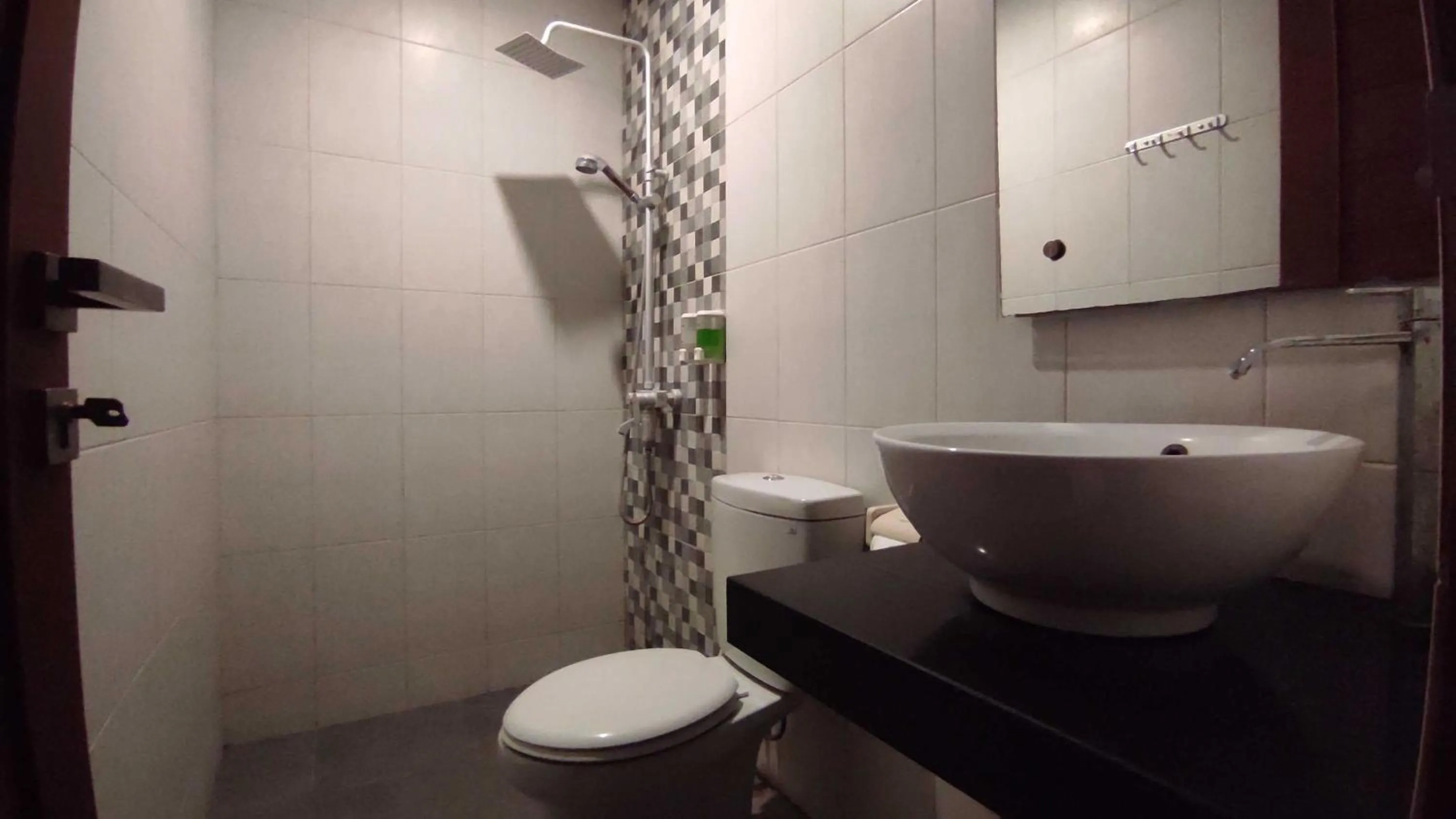 Bathroom in Gempita House Bali