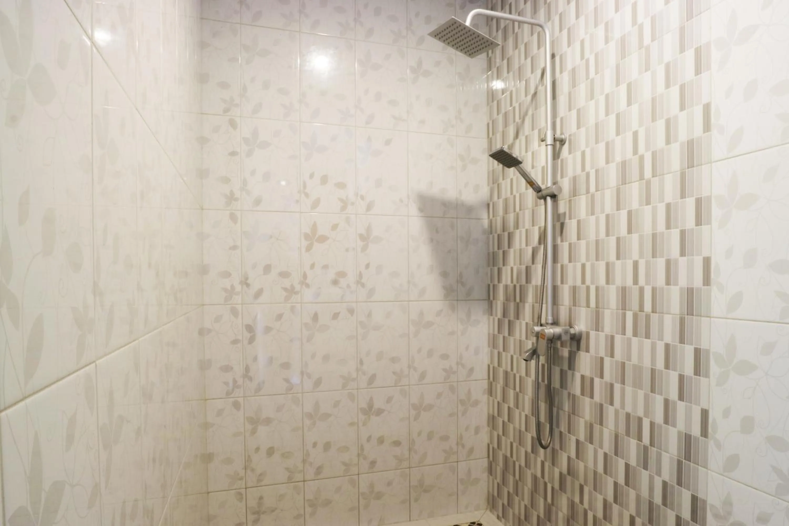 Bathroom in Gempita House Bali