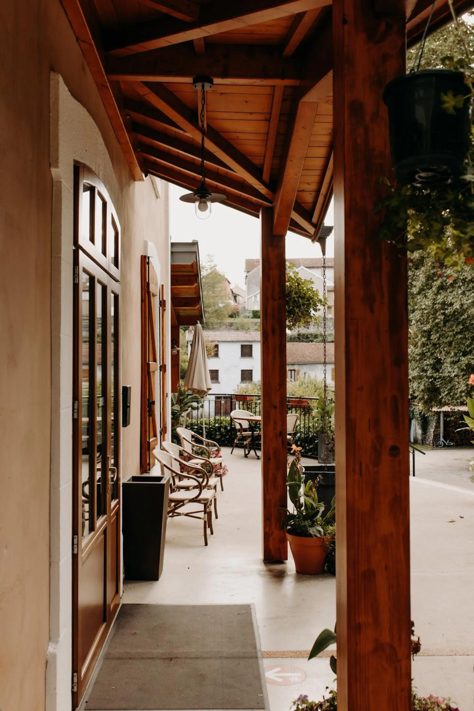 Facade/entrance in Logis - Hotel Restaurant du Parc