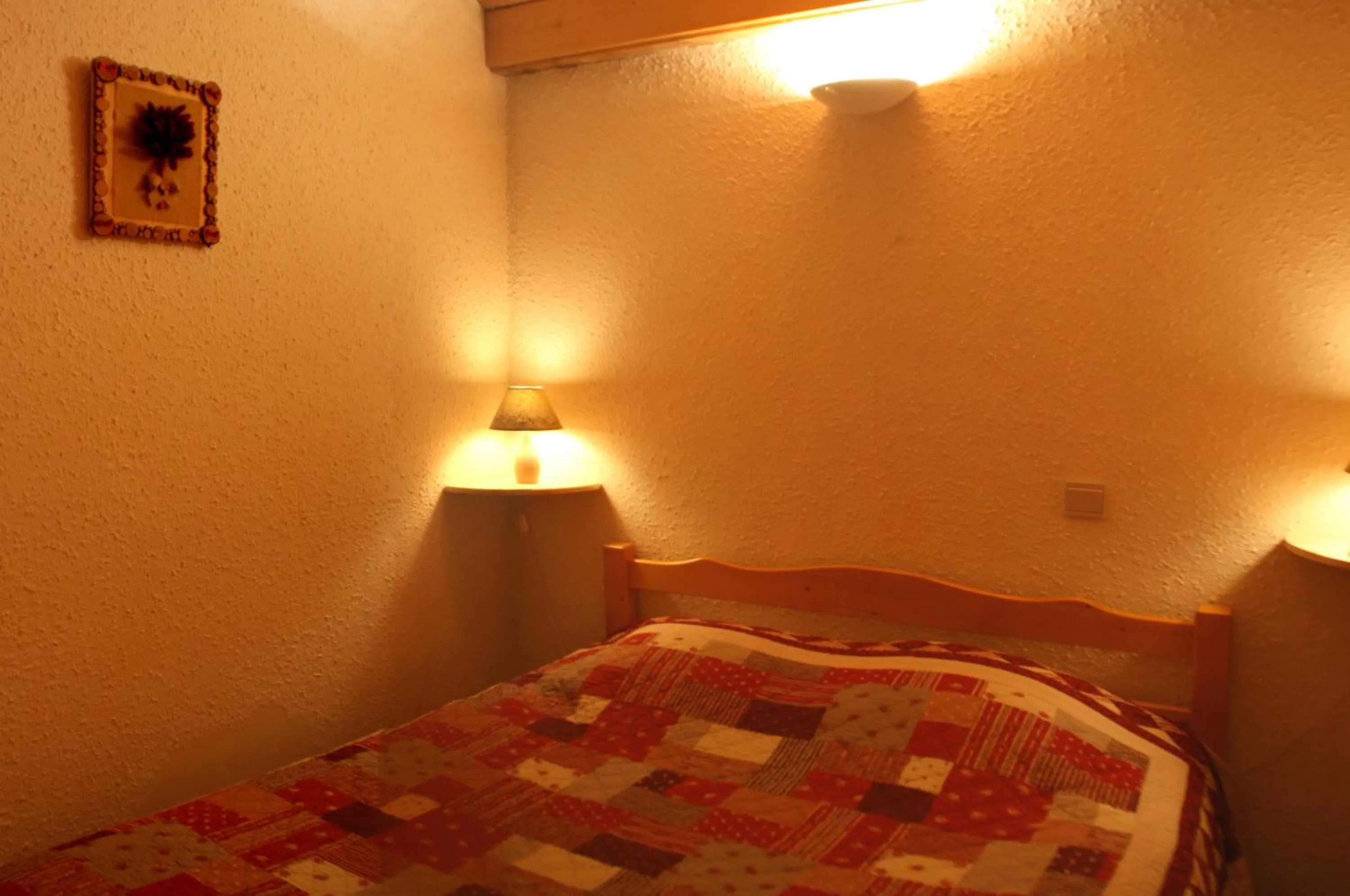 Photo of the whole room, Bed in Hotel Les Lans