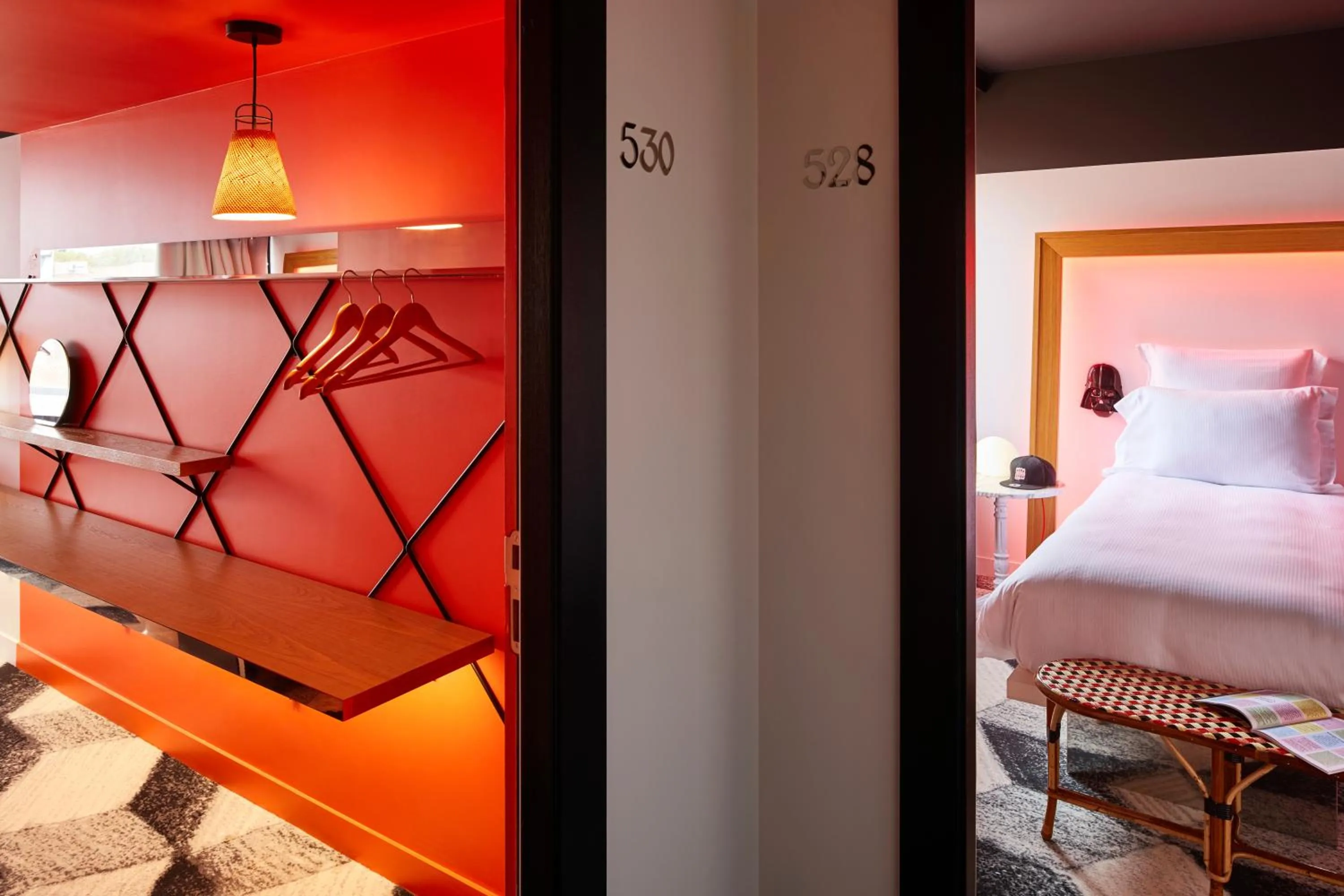 Photo of the whole room, Bed in Mama Shelter Toulouse