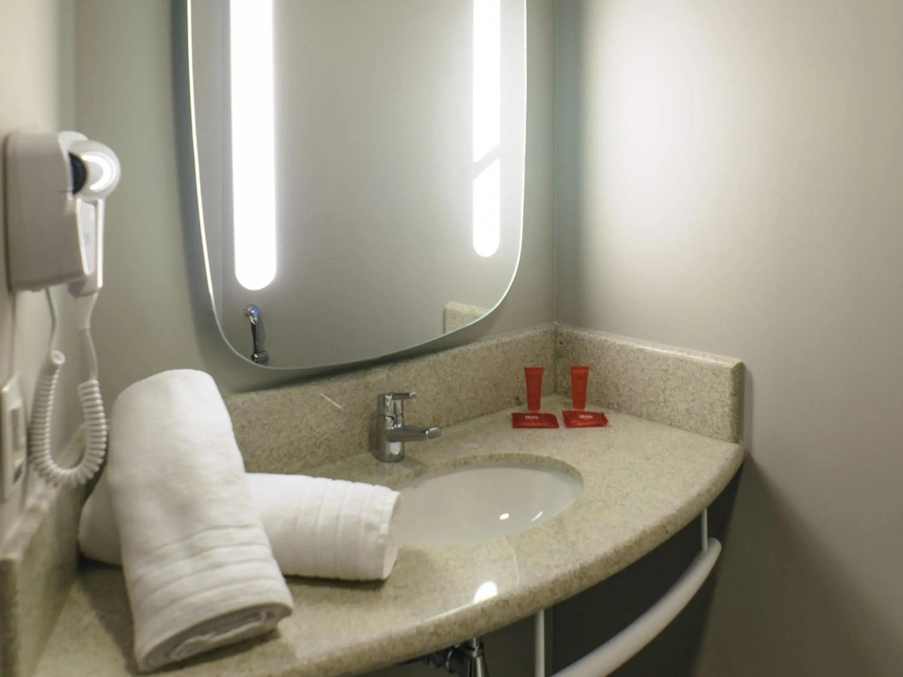 Bedroom in ibis Itatiba Bedroom in ibis Itatiba