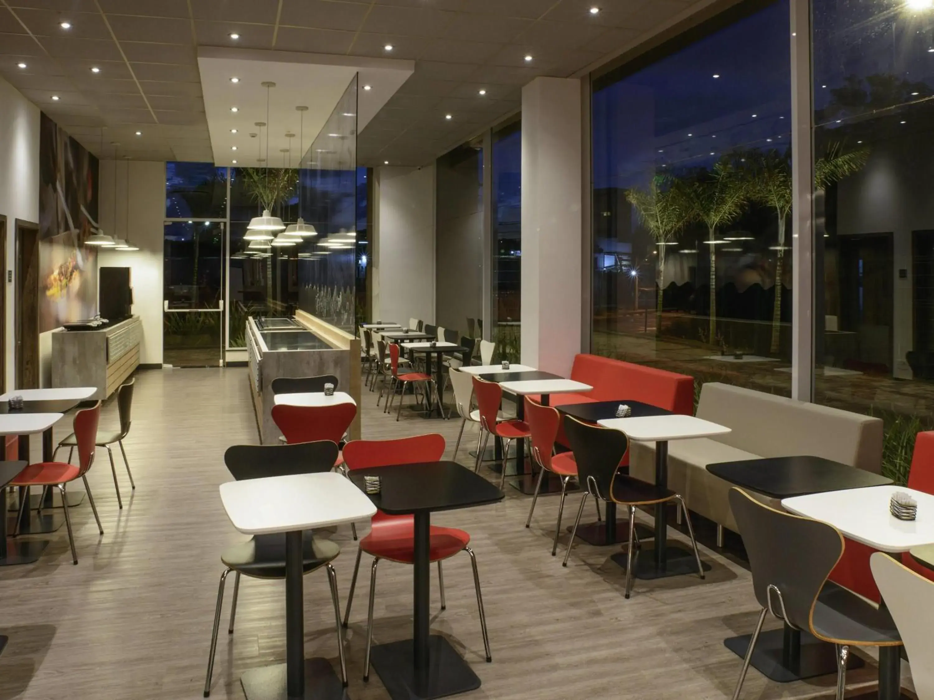 Restaurant/places to eat in ibis Itatiba Restaurant/places to eat in ibis Itatiba