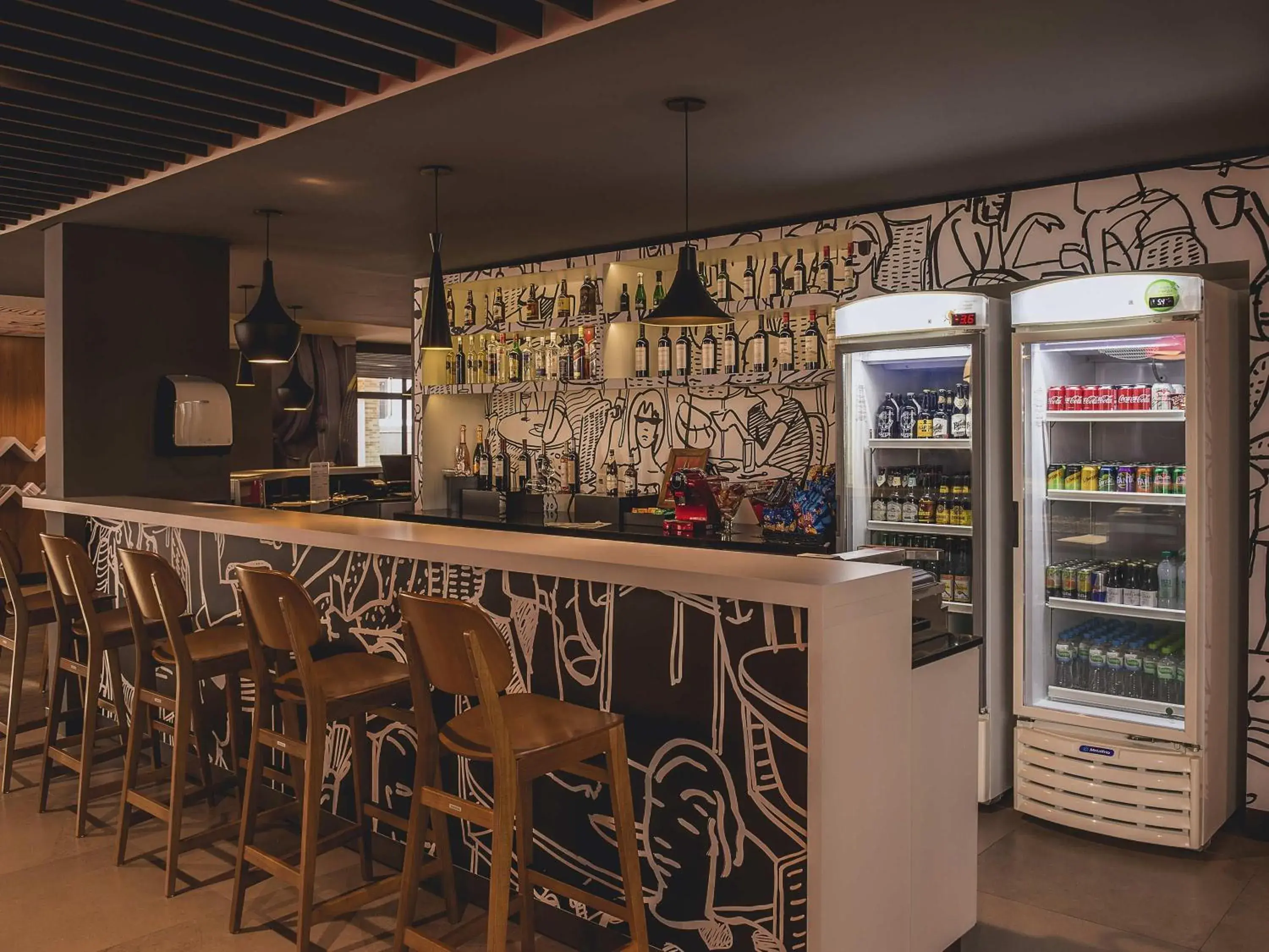 Lounge or bar in ibis Carlos Barbosa Lounge or bar in ibis Carlos Barbosa