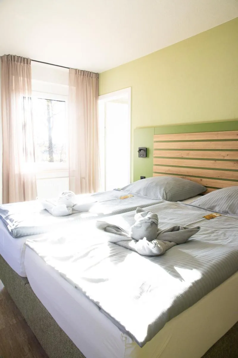 Land-gut-Hotel Waldesruh