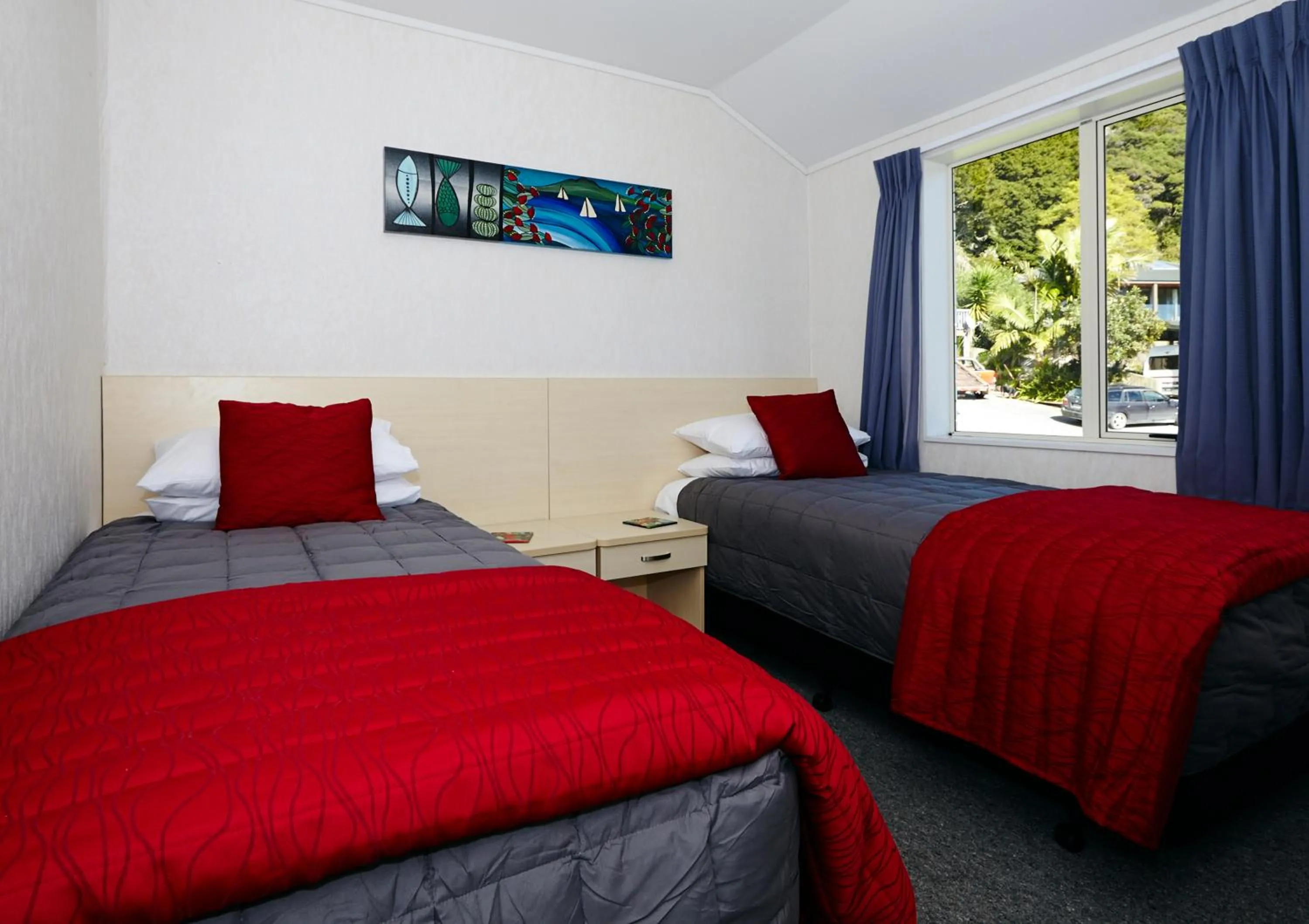 Bed in Paihia Apartments