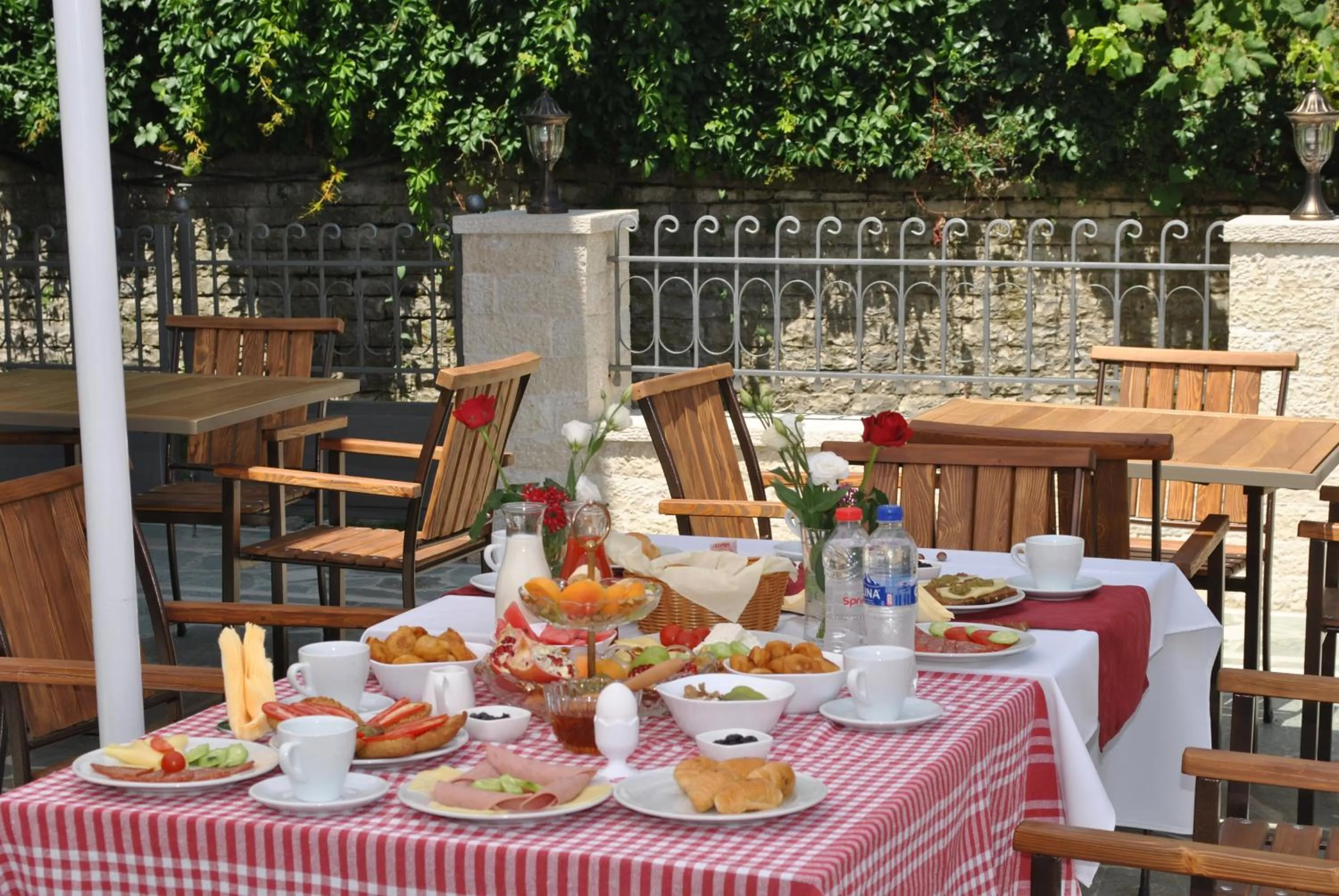 Breakfast in Hotel Kastro