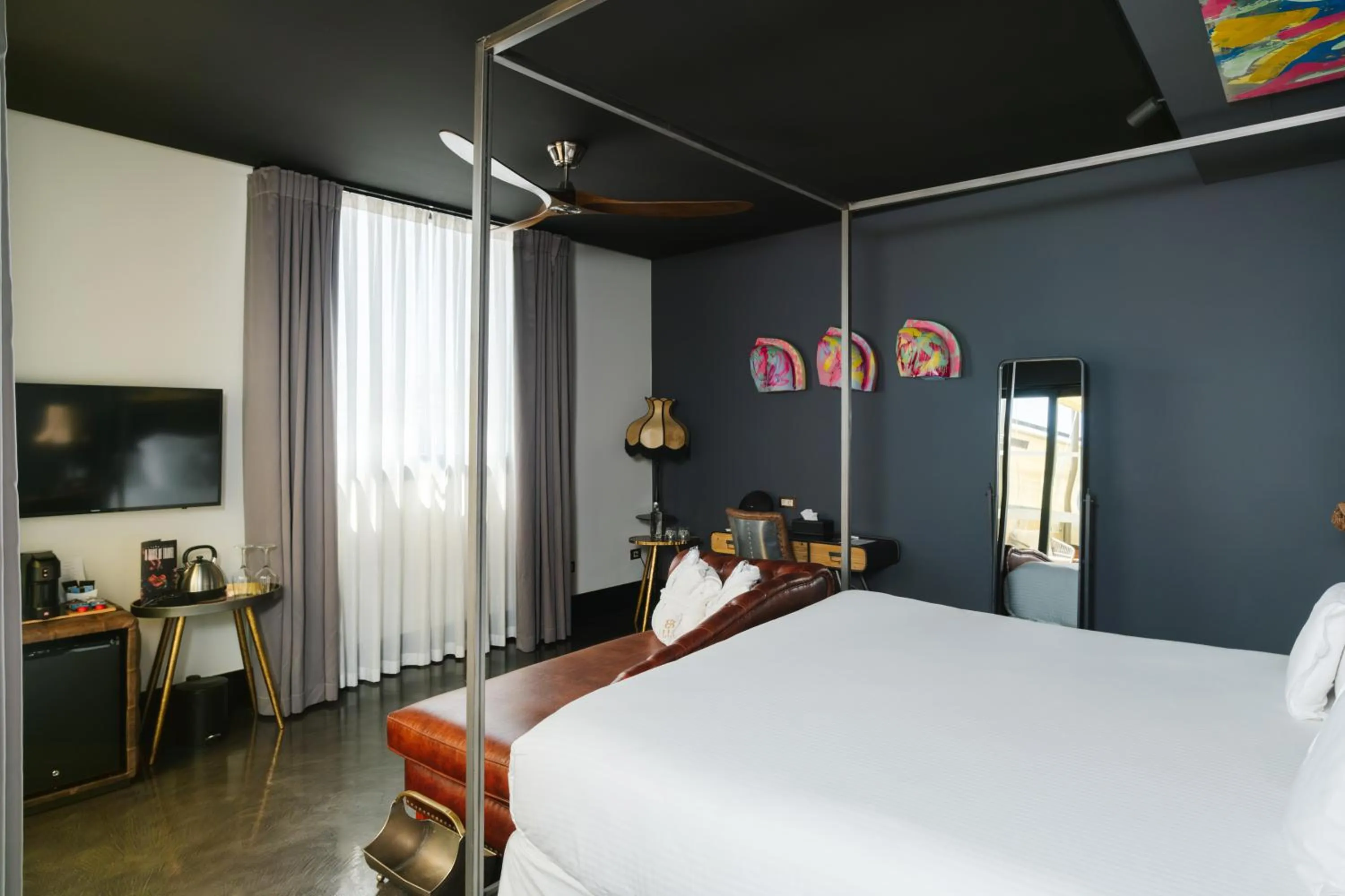 TV and multimedia, Bed in Hotel Lobby