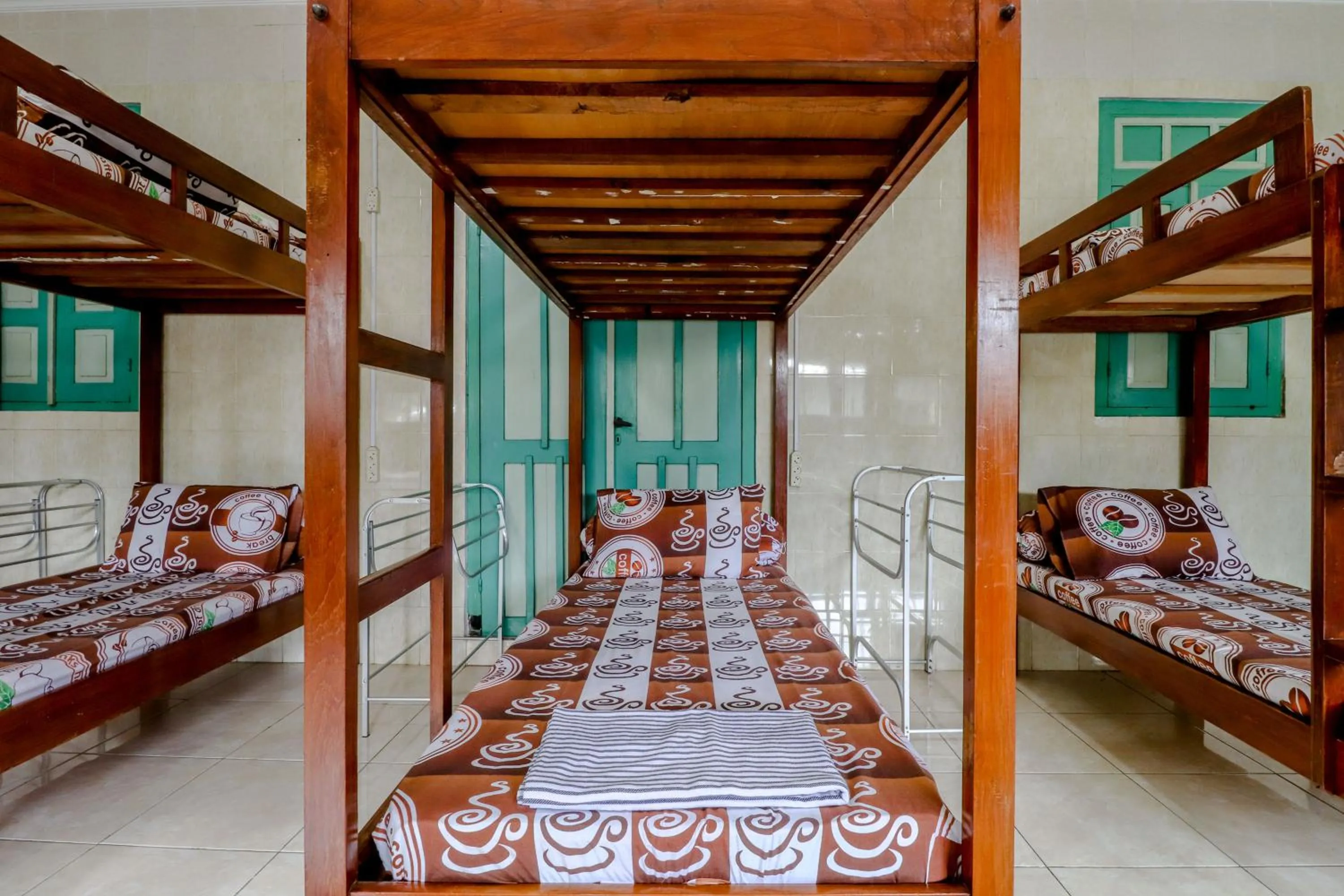 bunk bed, Bed in Bahagia Sederhana Homestay