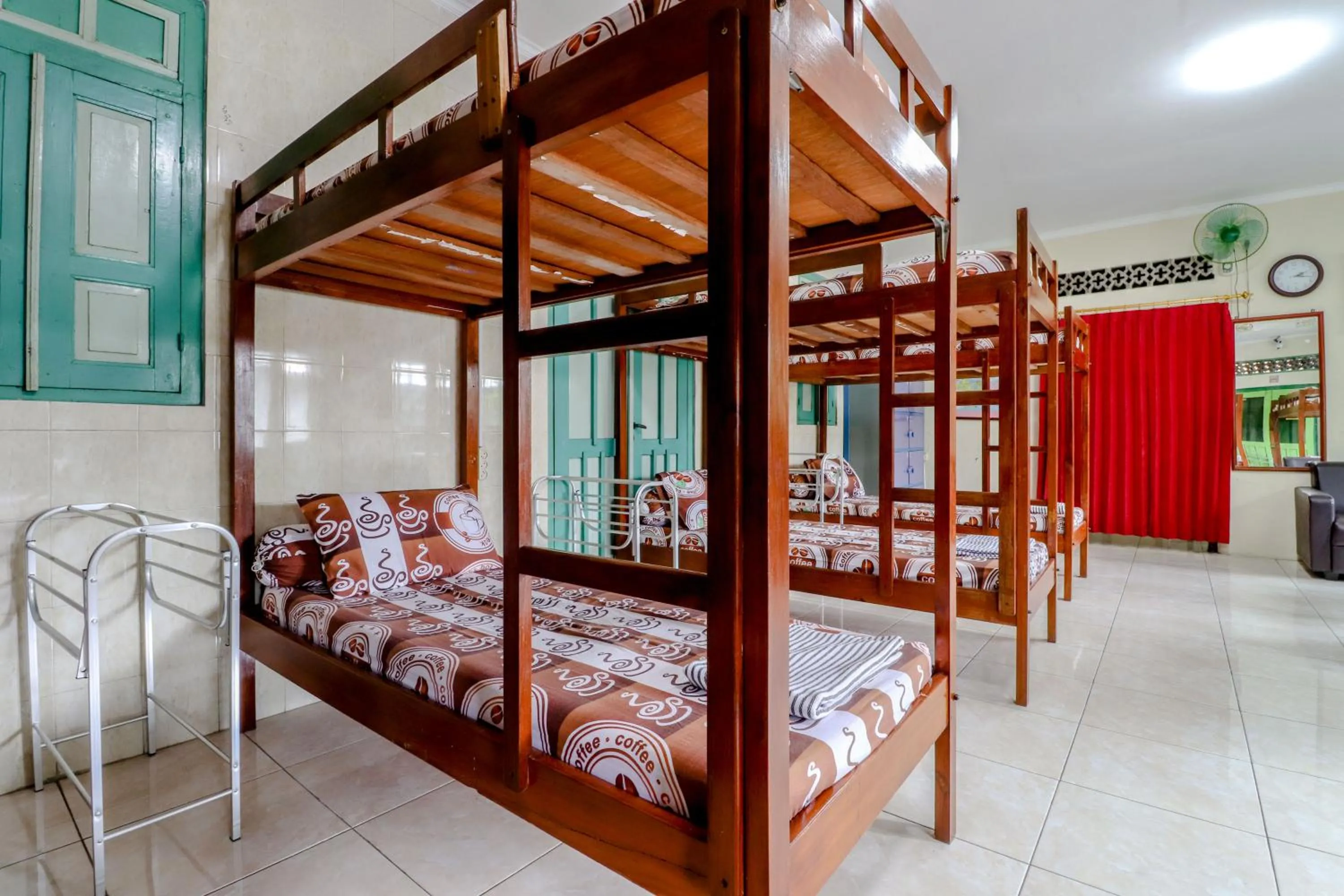 bunk bed, Bed in Bahagia Sederhana Homestay