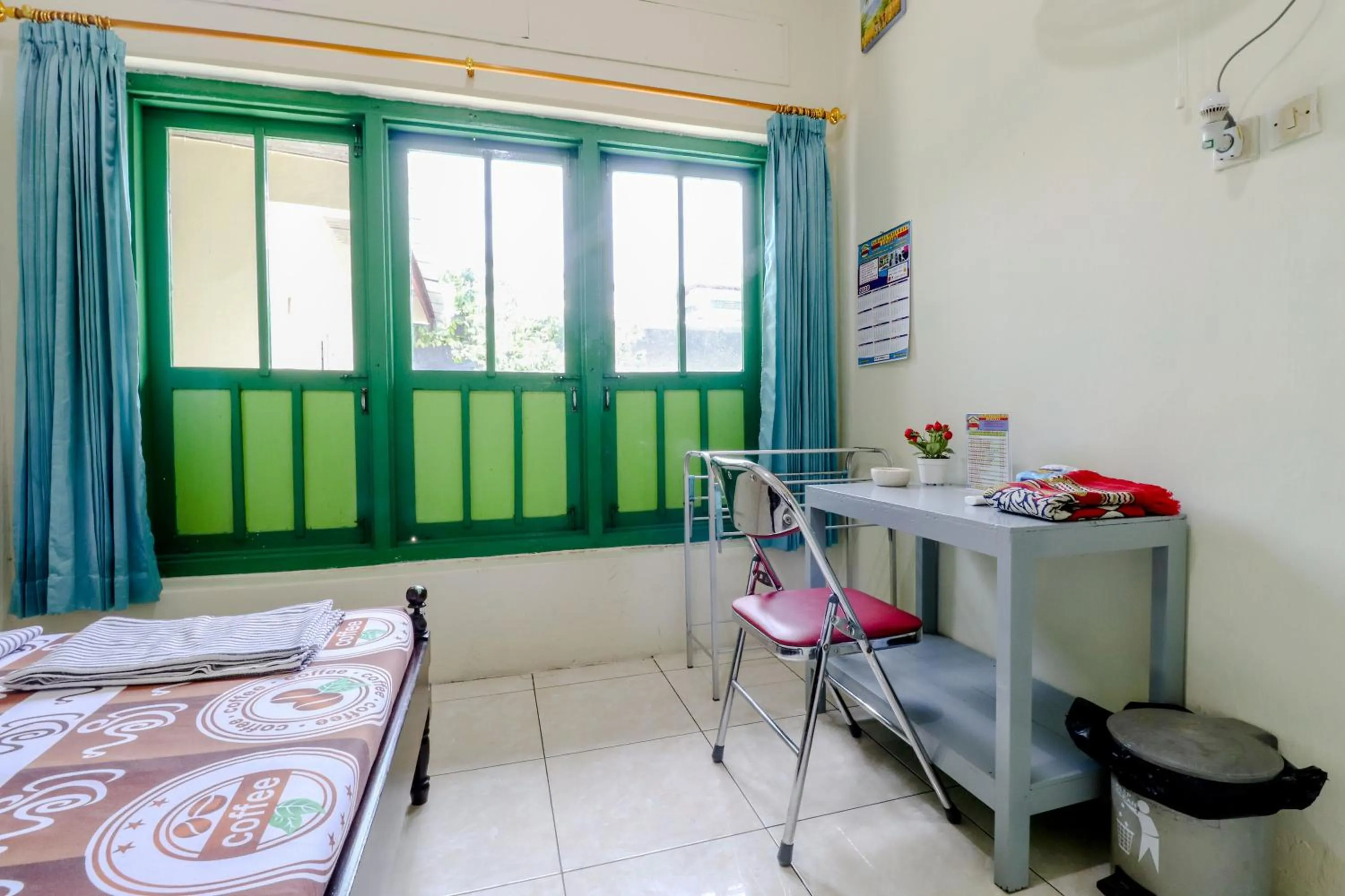 Dining area, Bed in Bahagia Sederhana Homestay