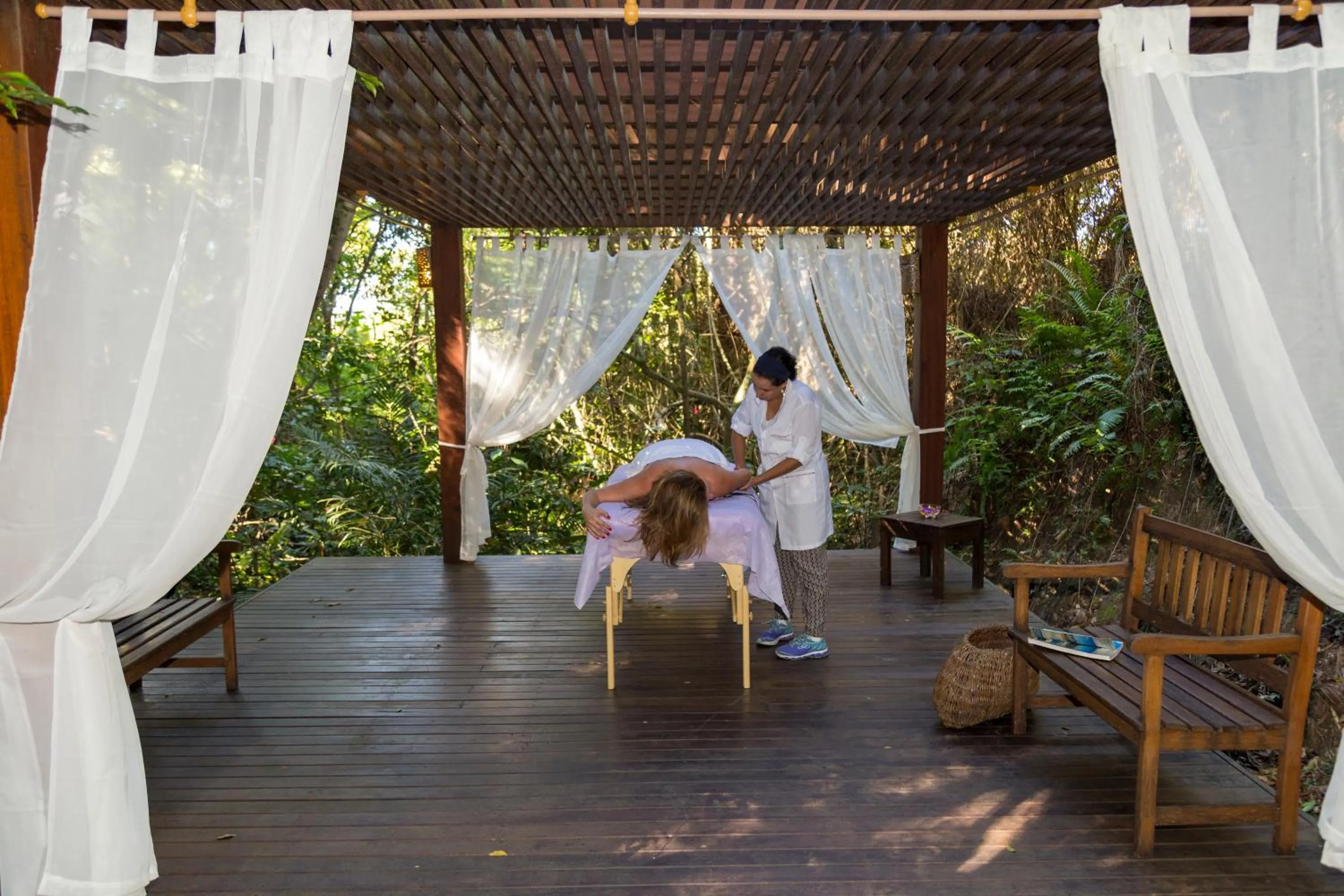 Massage in Pousada Vila do Bosque