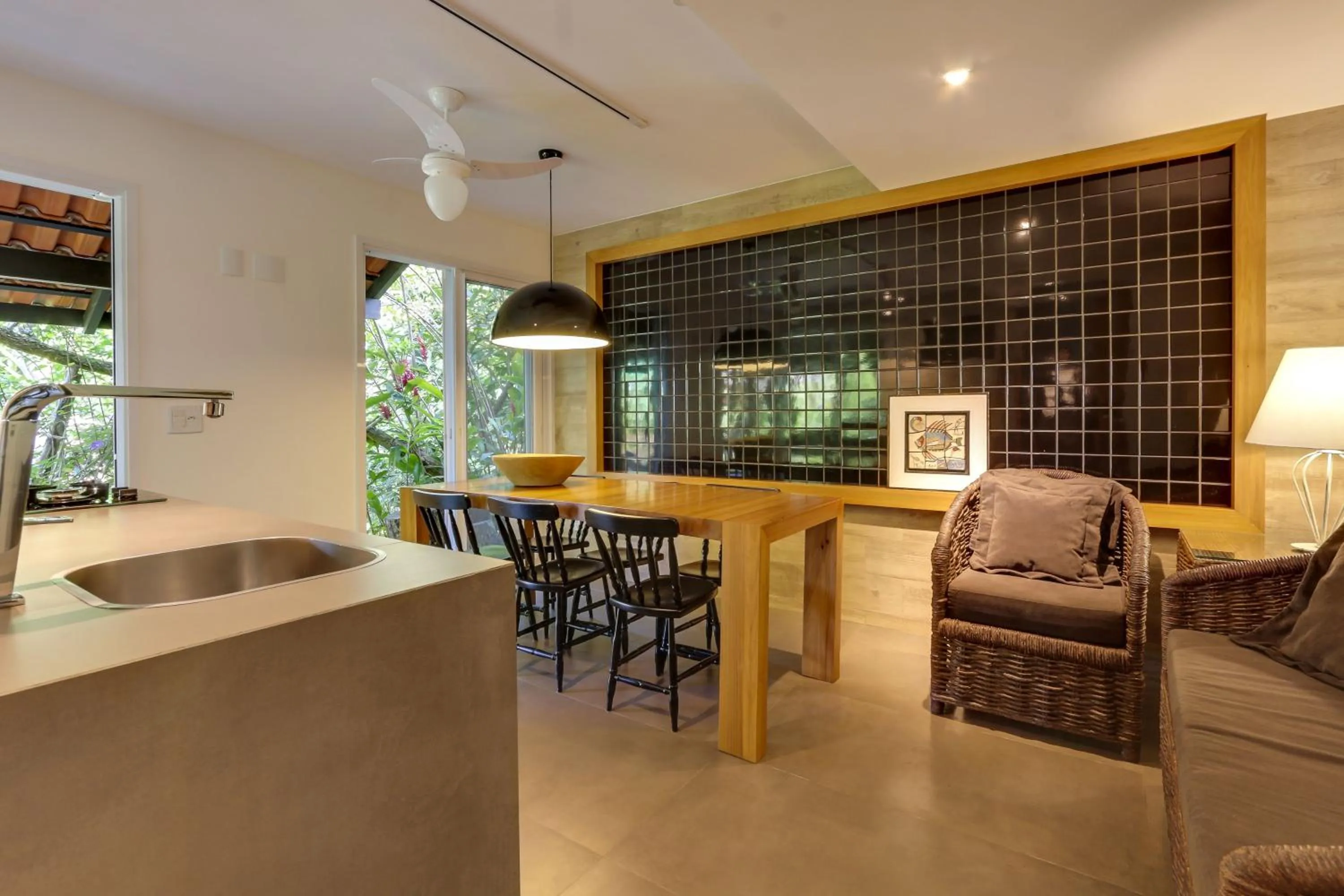 Kitchen or kitchenette in Pousada Vila do Bosque