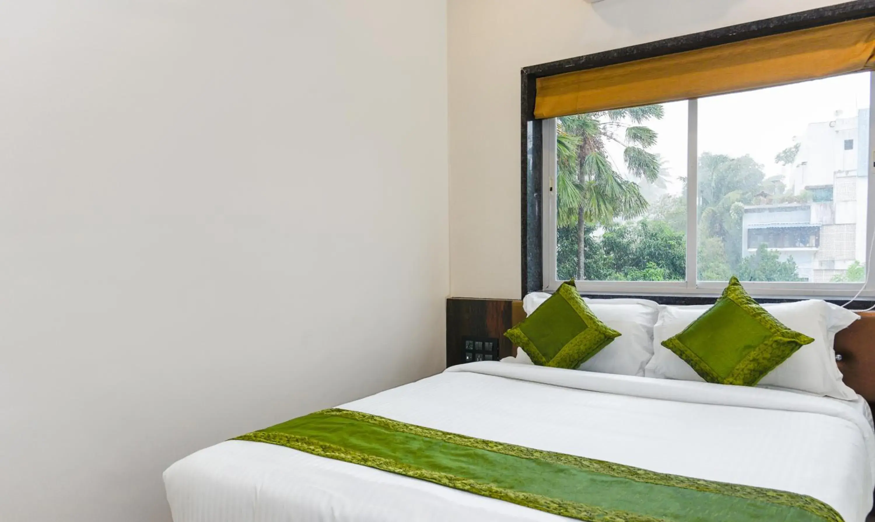 Bedroom, Bed in Treebo Malhaar Regency Bedroom, Bed in Treebo Malhaar Regency