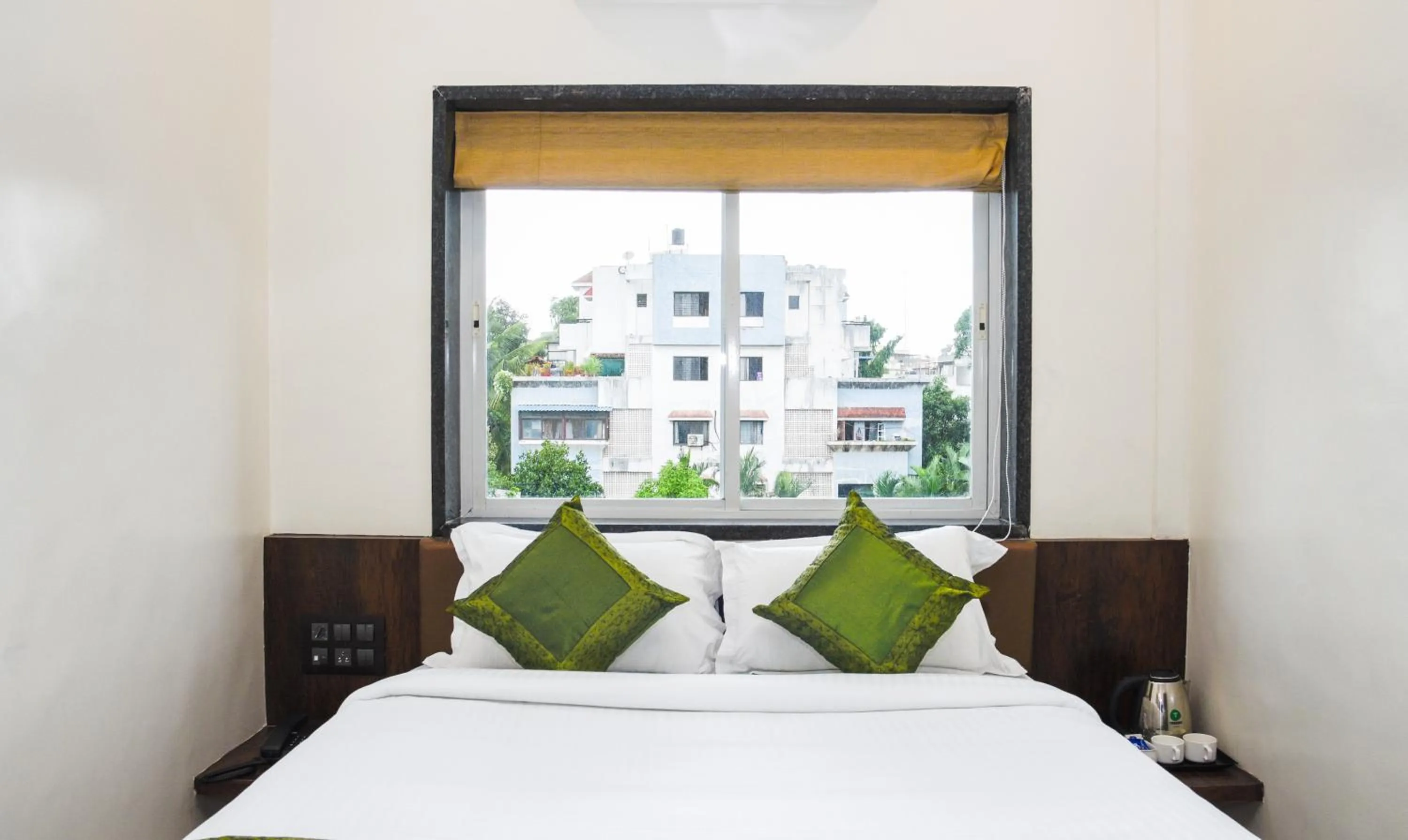 Bedroom, Bed in Treebo Malhaar Regency