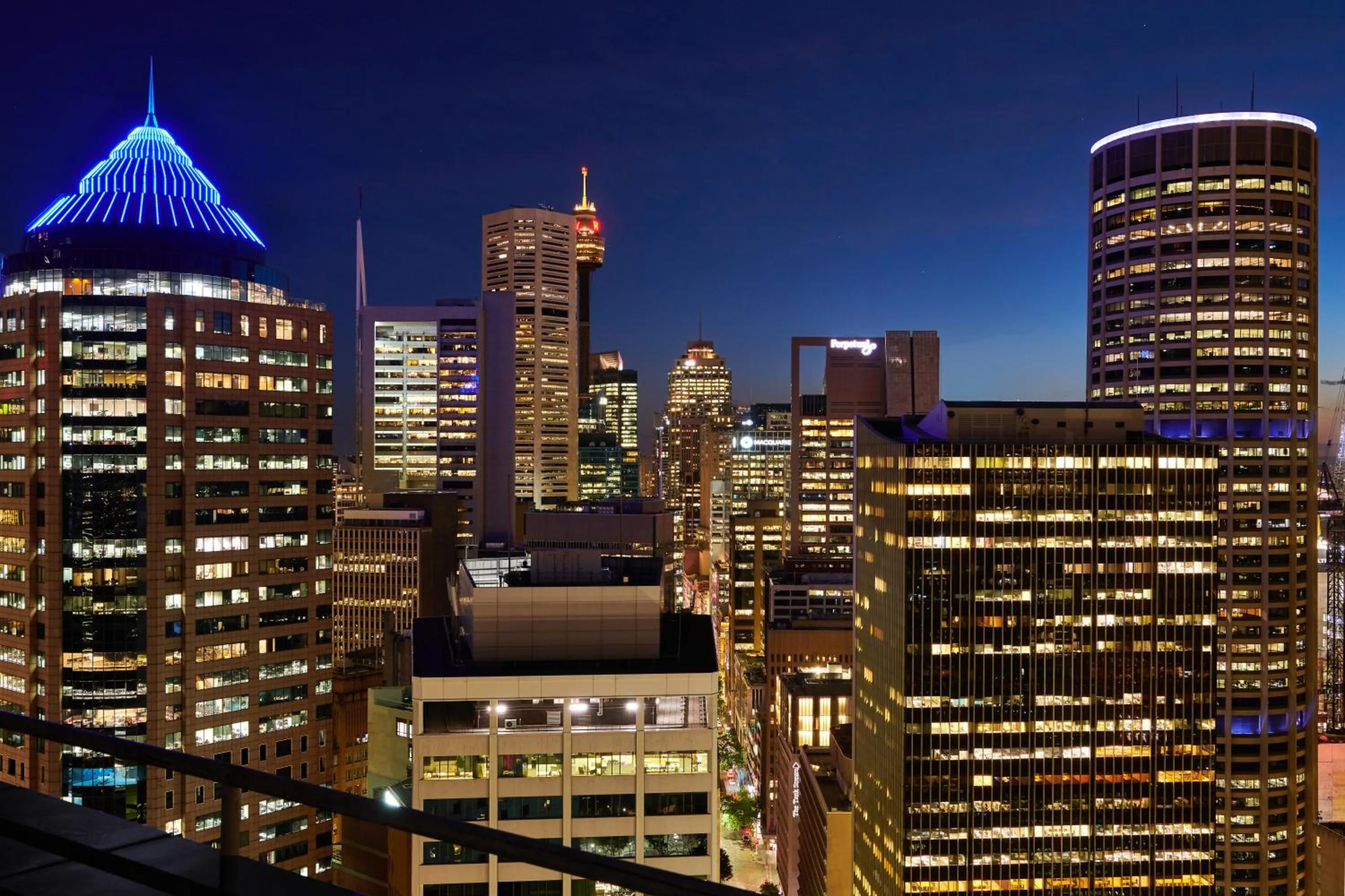 Night in Sydney Harbour Marriott Hotel at Circular Quay