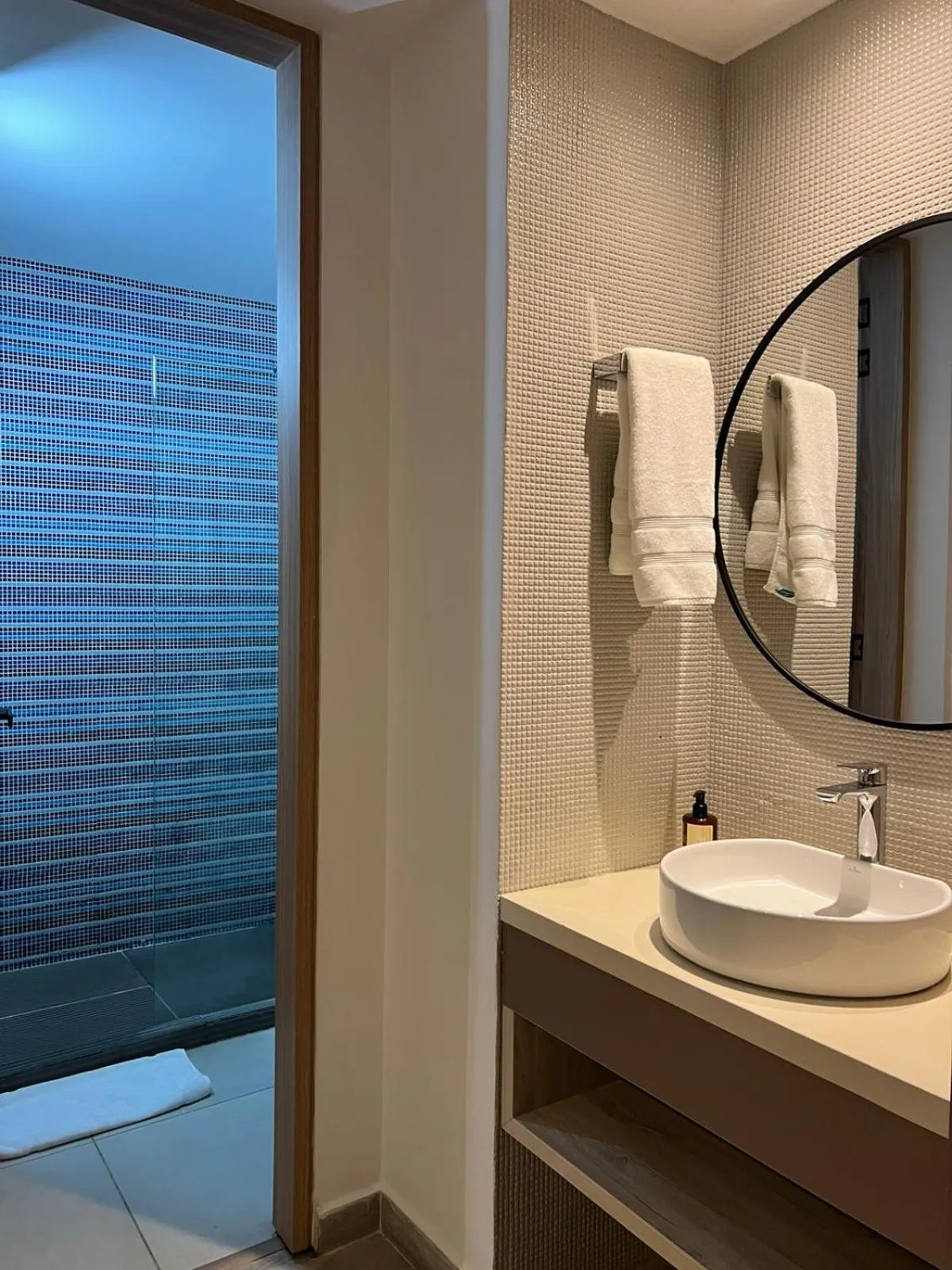 Bathroom in Zi One Luxury Hotel