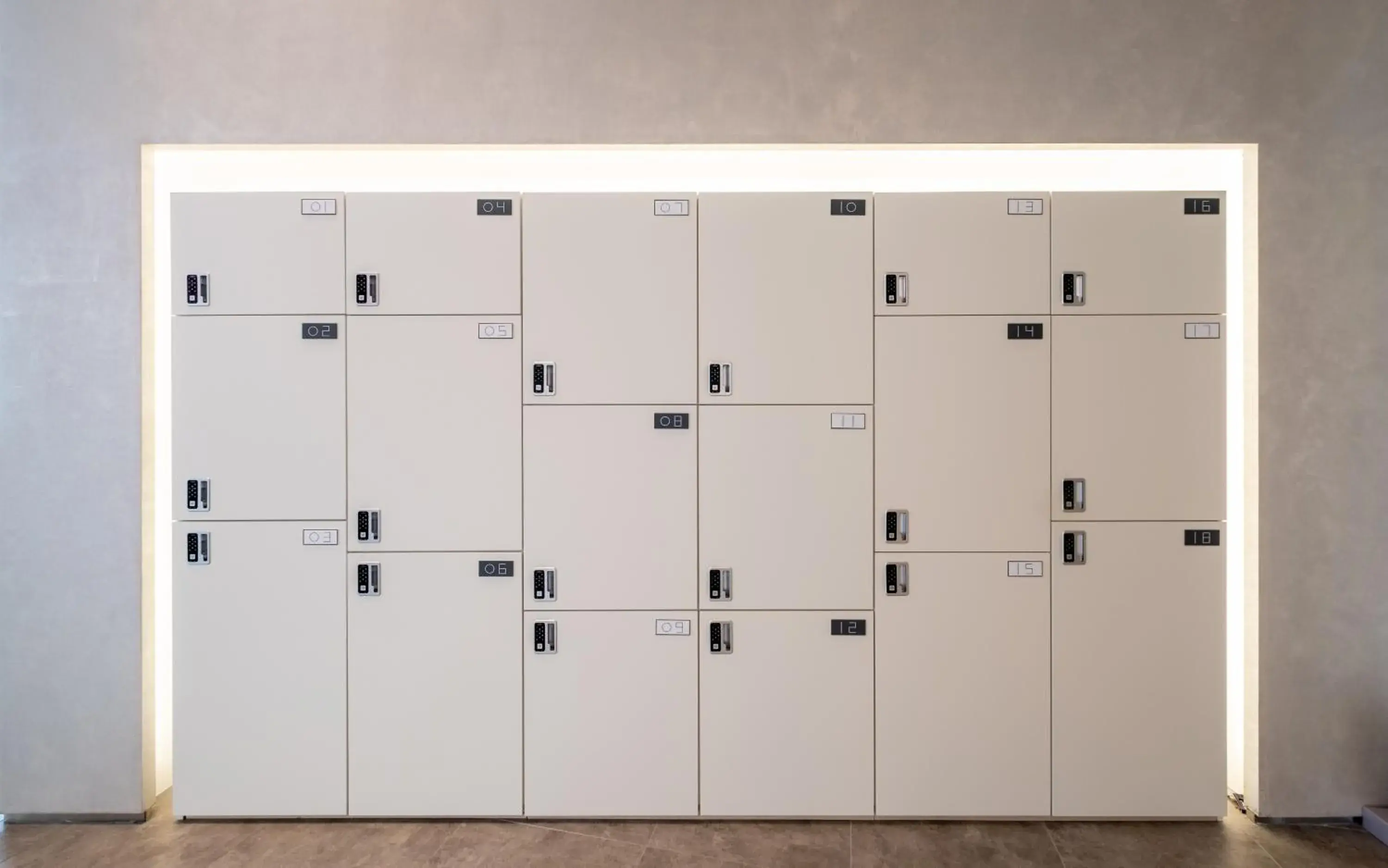 Property building in DarakHyu Yeosu Capsule Hotel by WALKERHILL Property building in DarakHyu Yeosu Capsule Hotel by WALKERHILL