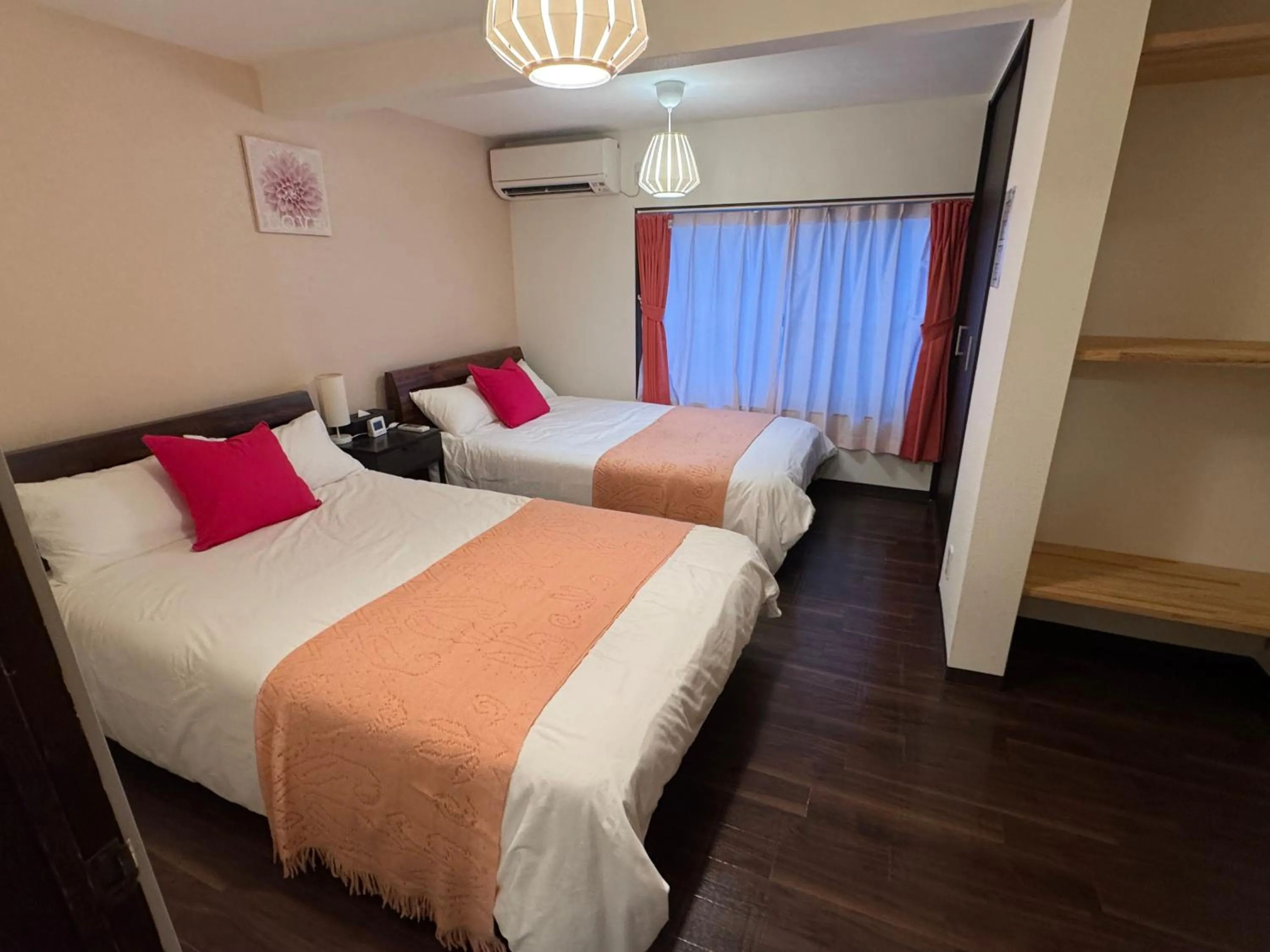 Bedroom, Bed in miel Hanazono -vacation rental-