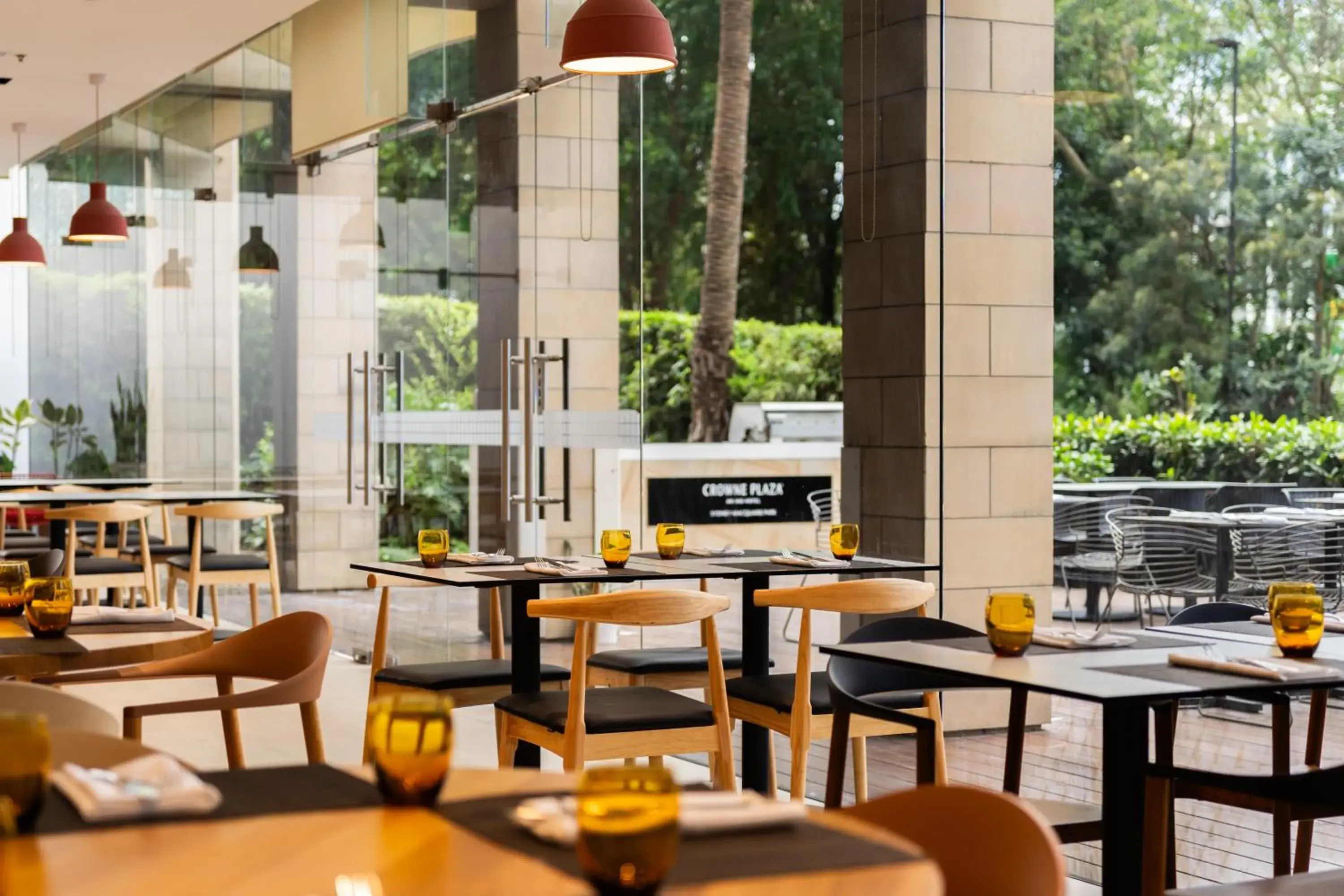 Restaurant/places to eat in Crowne Plaza Sydney Macquarie Park by IHG Restaurant/places to eat in Crowne Plaza Sydney Macquarie Park by IHG